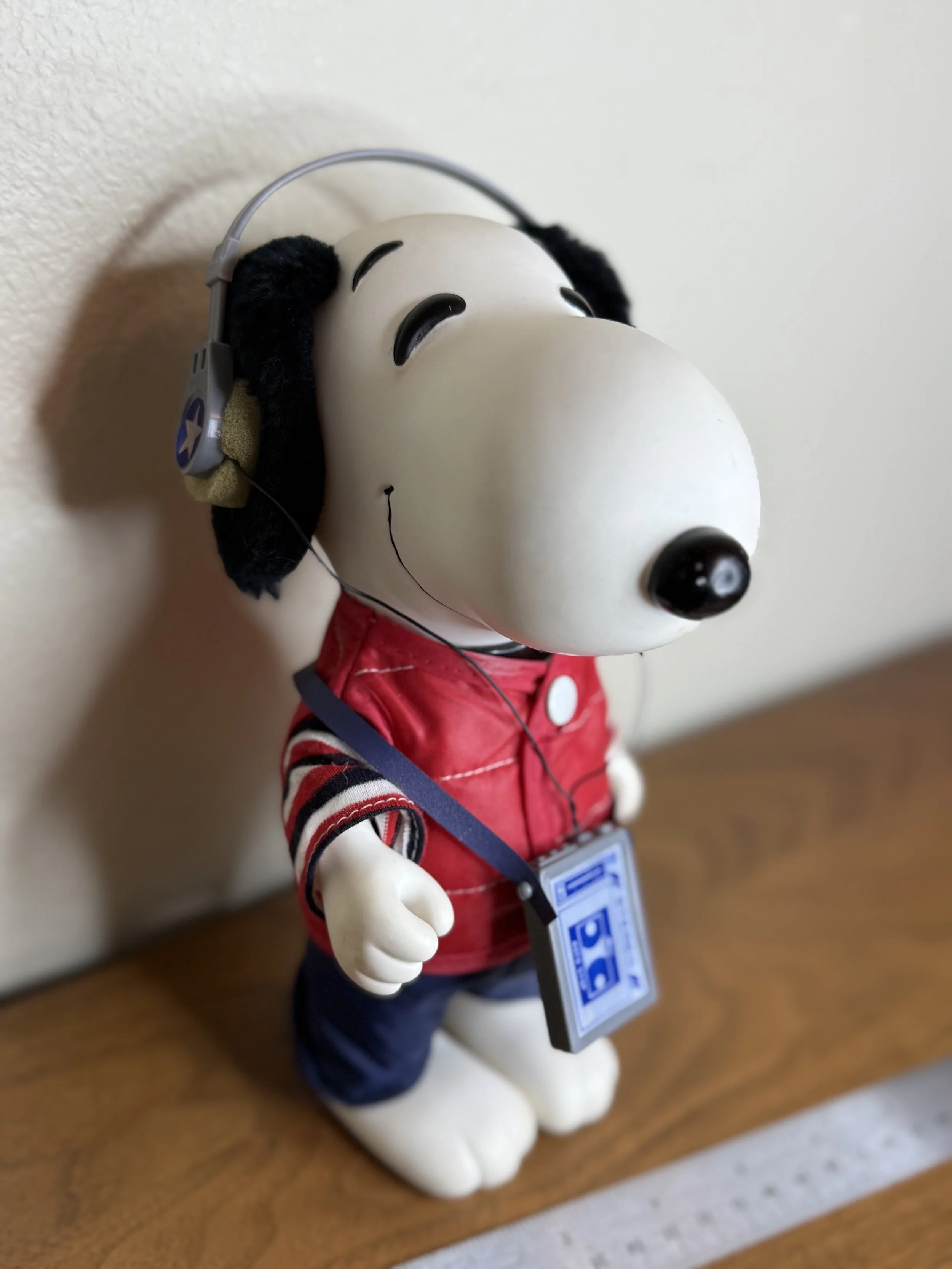 Snoopy & Woodstock Large Die-cast Snoopy in Formula 1 Car