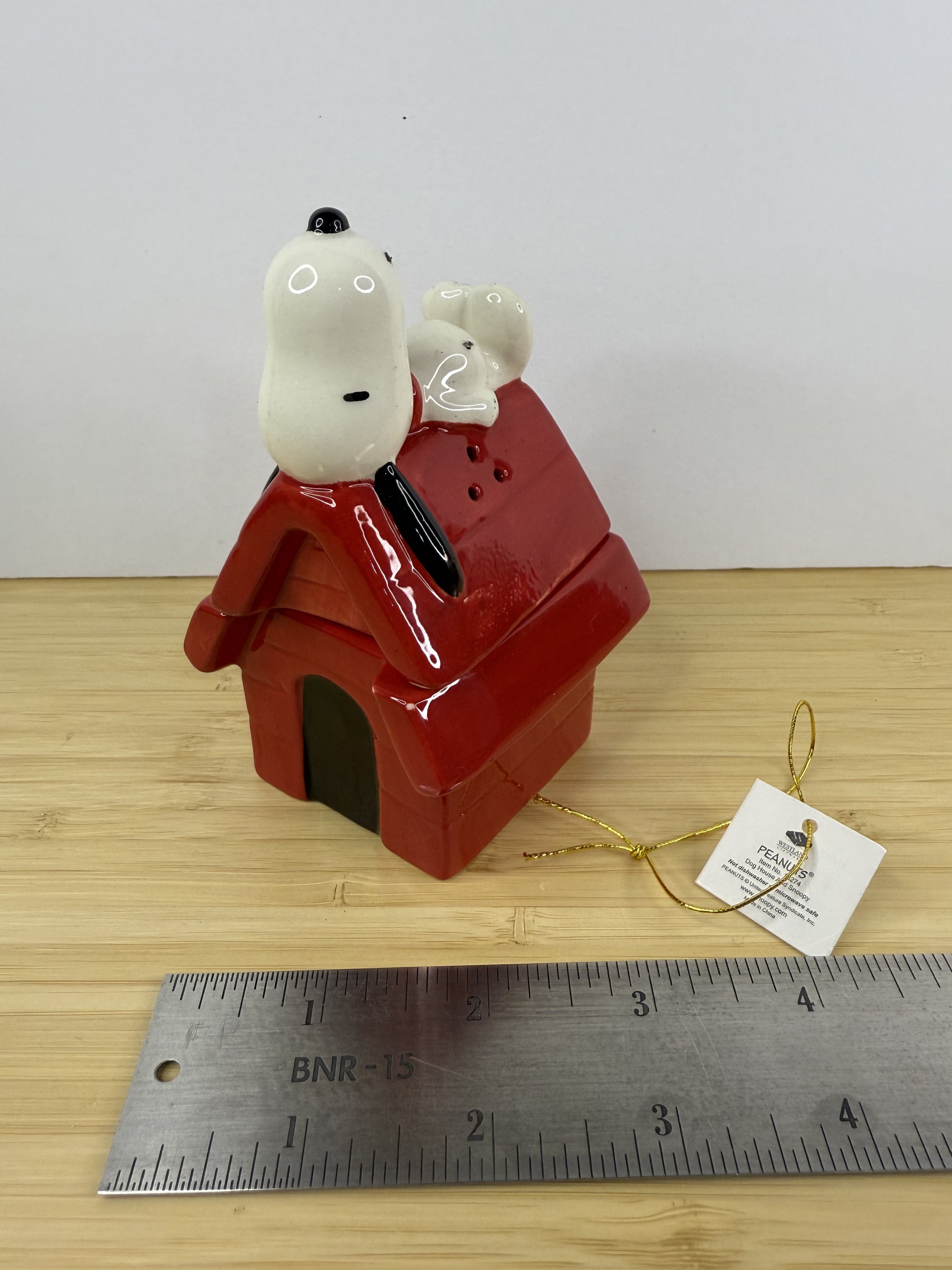 Snoopy Dog House Salt and Pepper Shaker