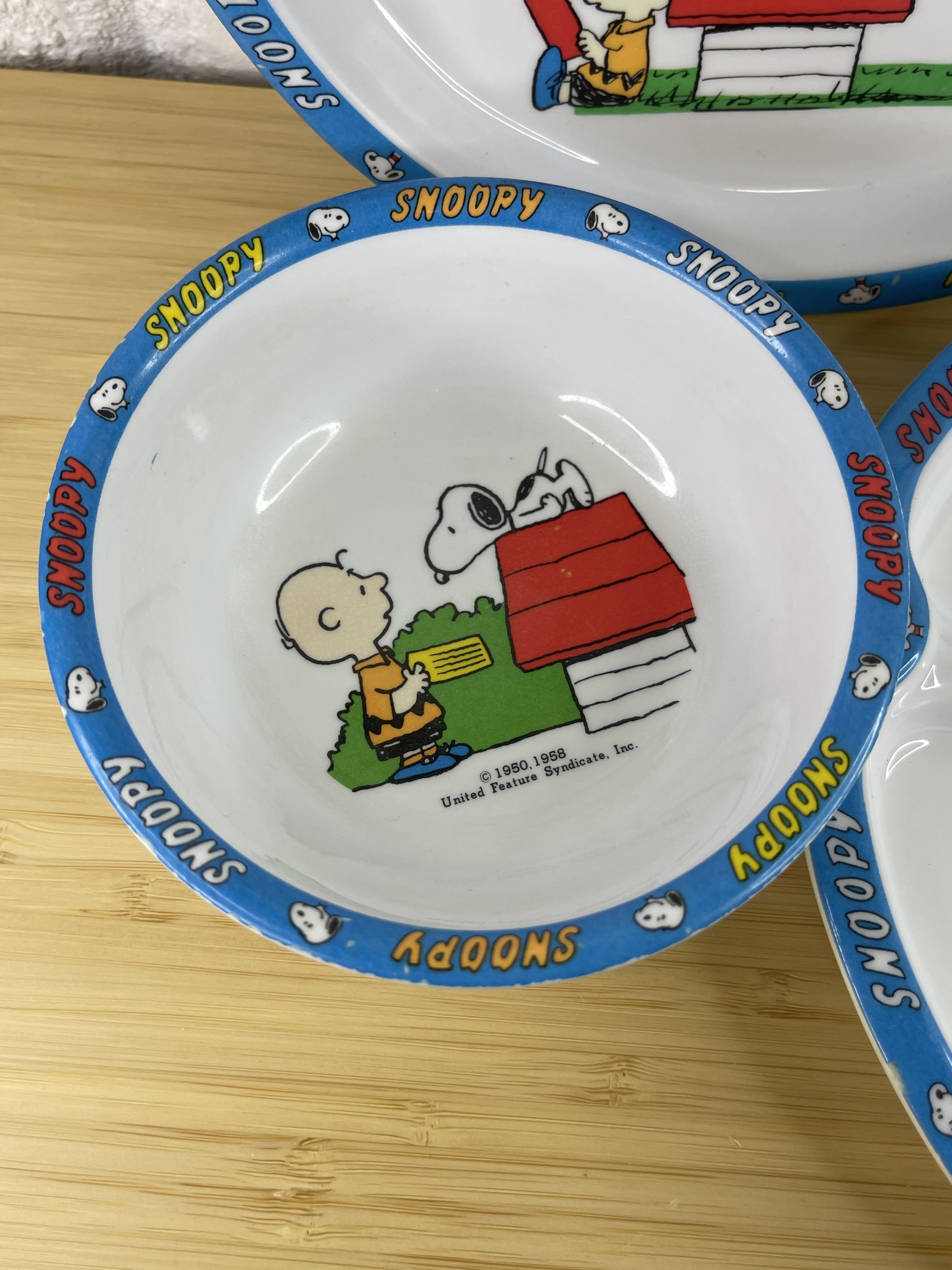 Schmid Snoopy and Woodstock Ceramic Music Box — Selling Peanuts Schmid Snoopy and Woodstock Ceramic Music Box — Selling Peanuts