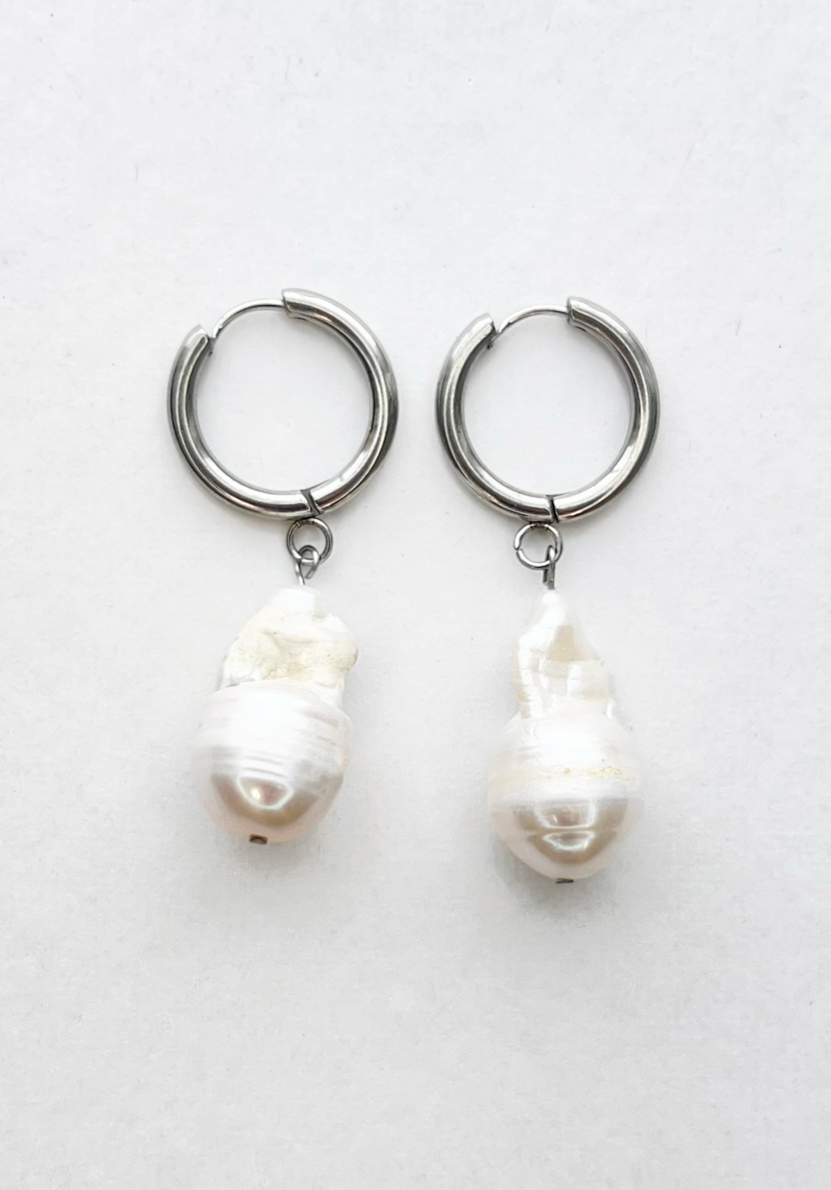 Lia Earrings