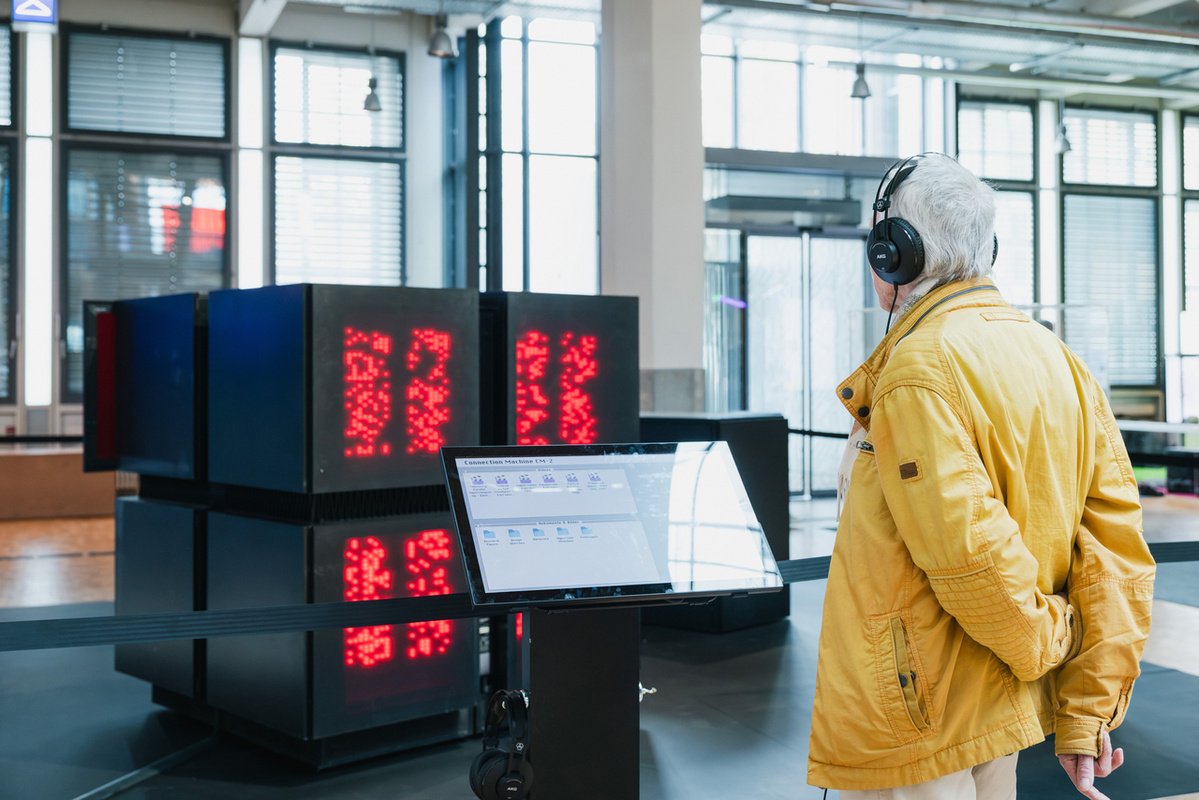 Tamiko Thiel and the Connection Machine CM-2 at ZKM | Center for Art and Media, Karlsruhe