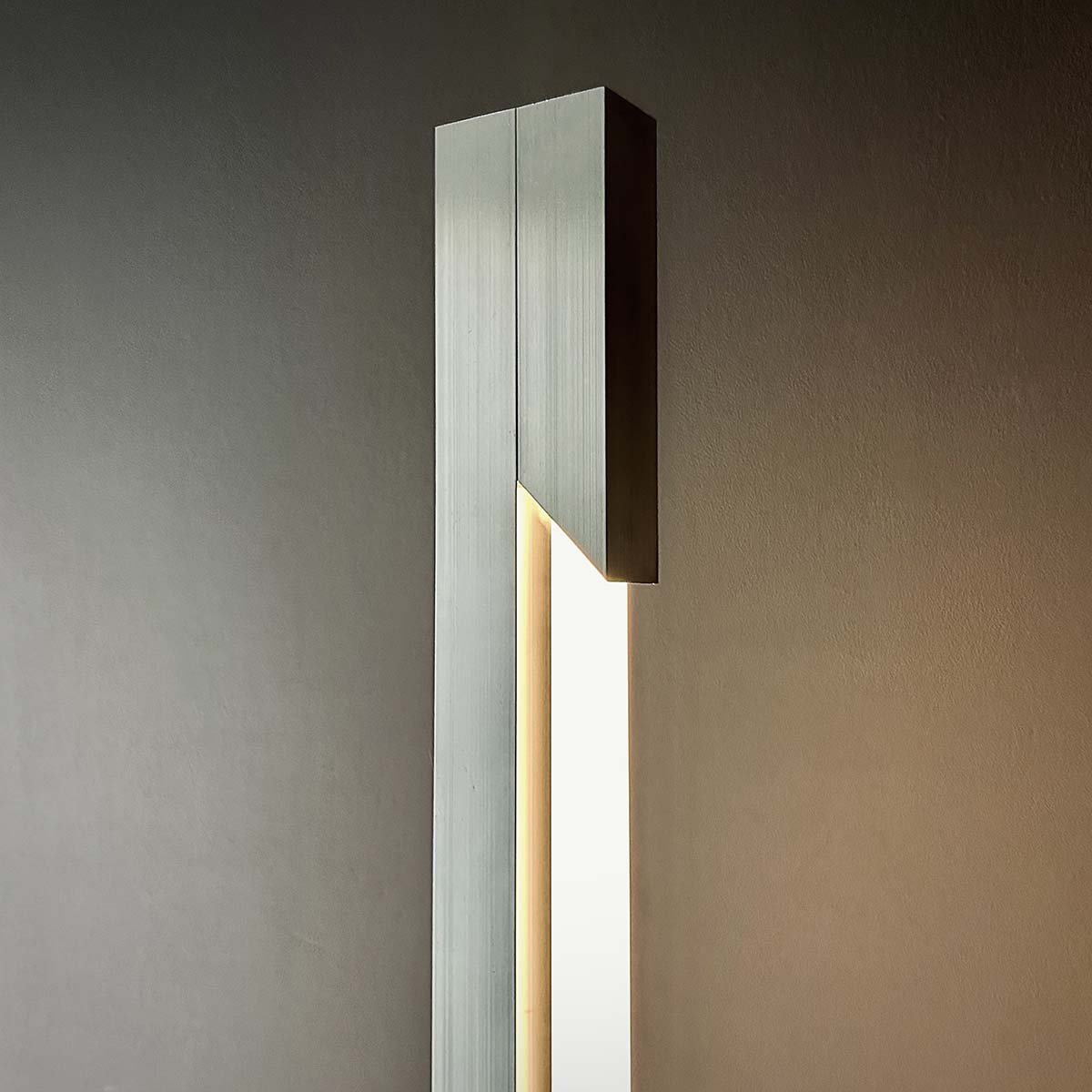 Machine Light DS13