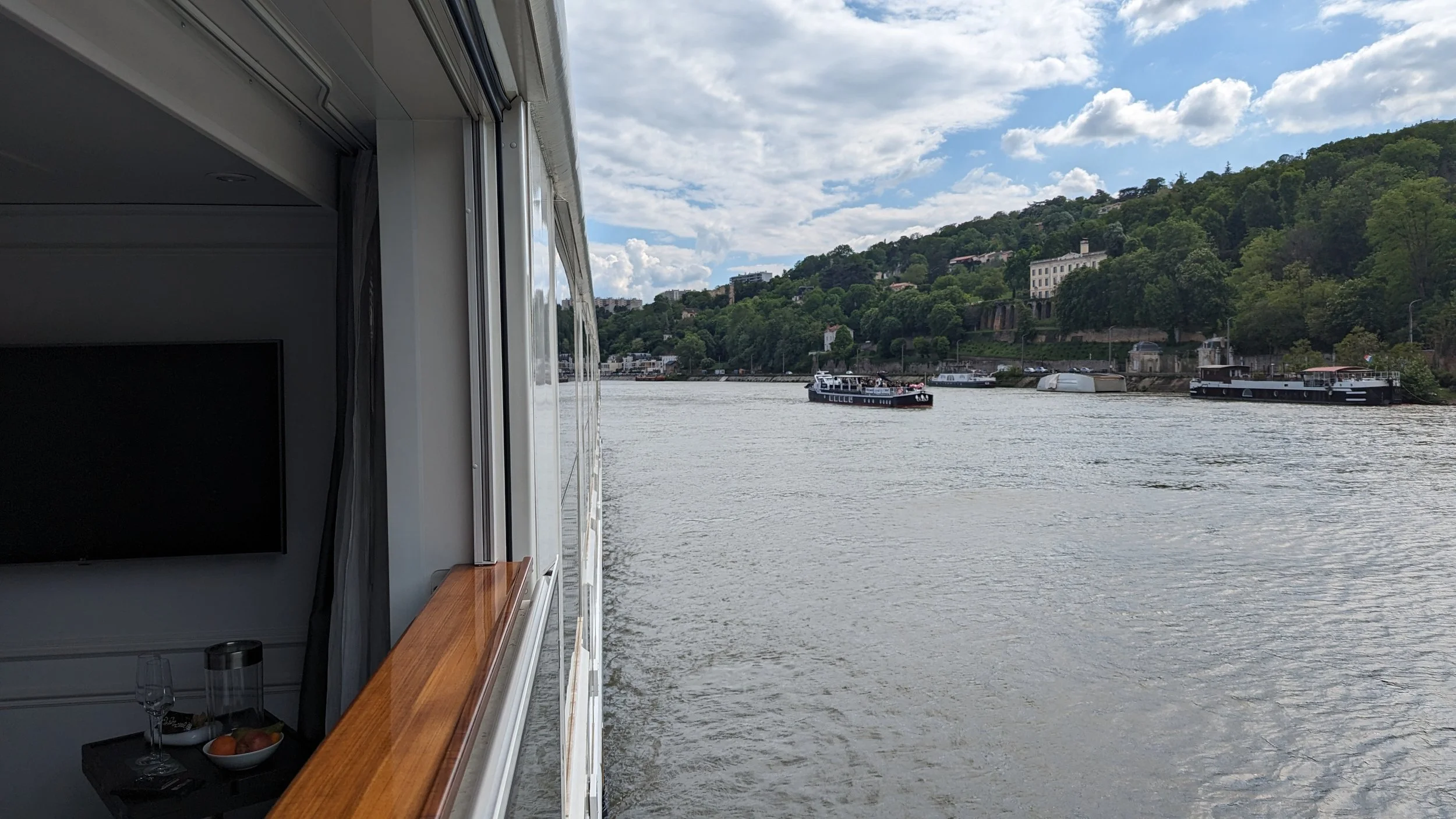 Riverside Suite on Riverside Ravel on the Rhone River