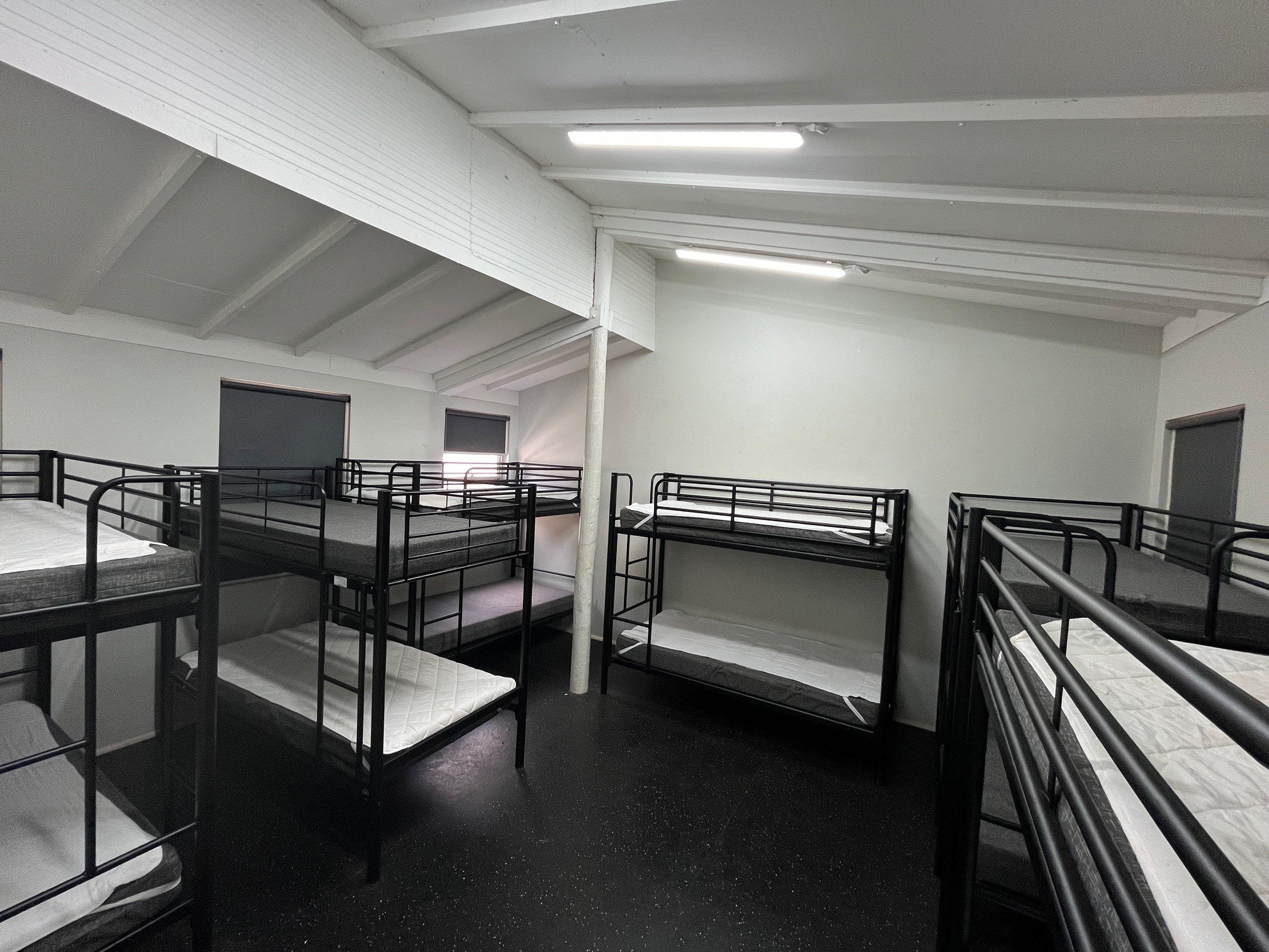 lodge bunks room 9.jpg