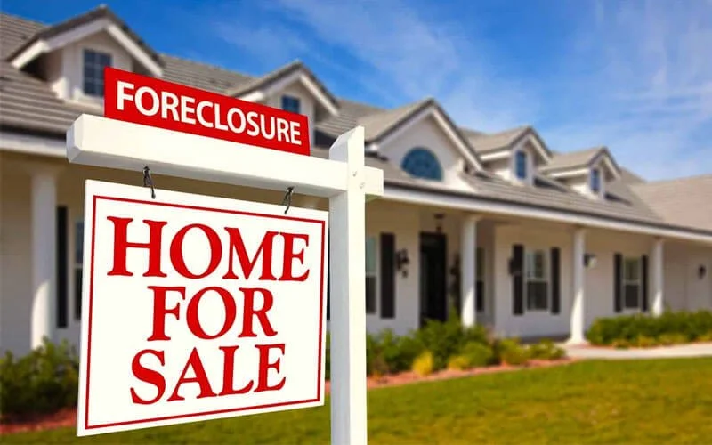 Selling a House to Avoid Bankruptcy in Michigan