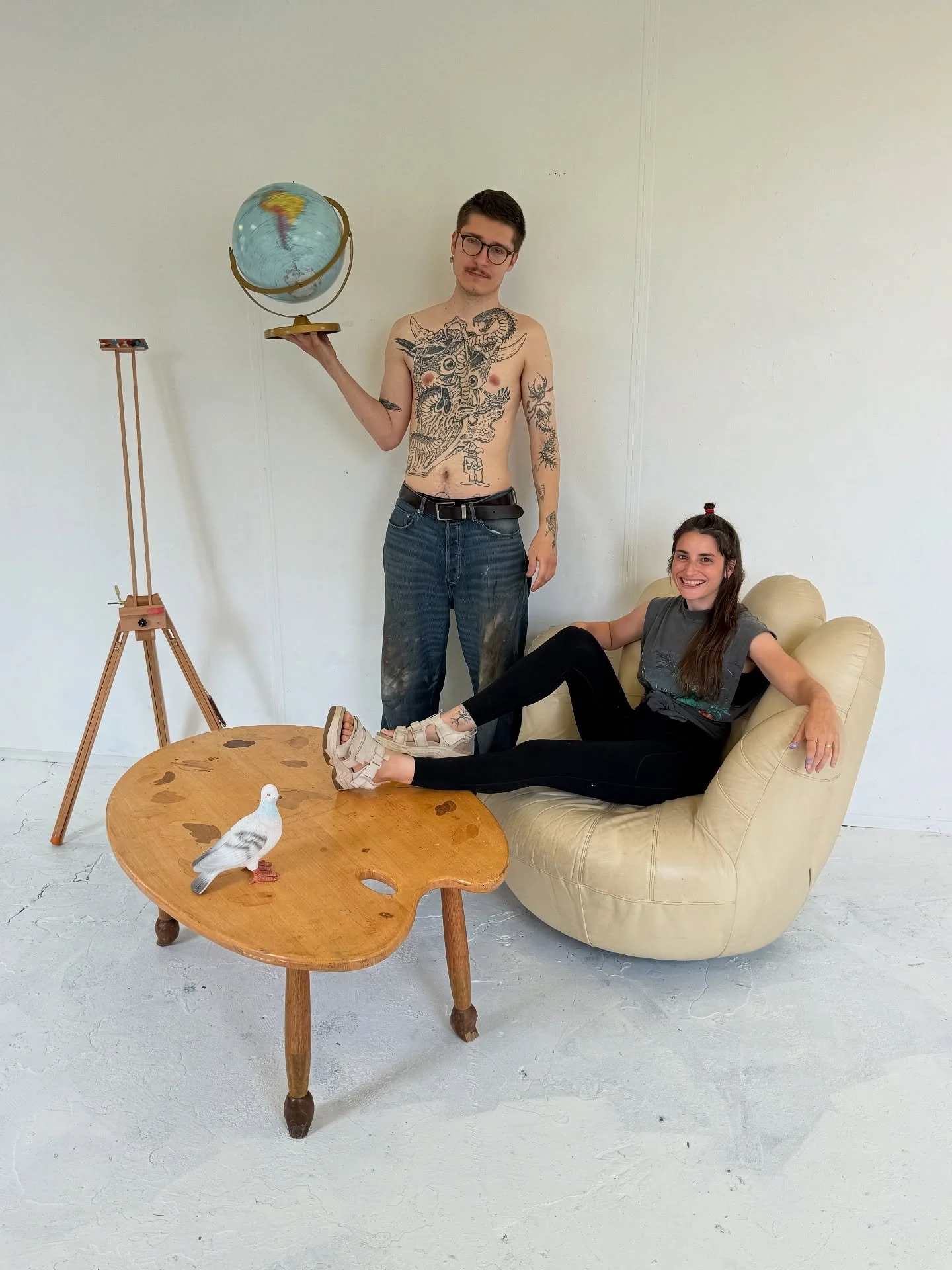 Welcome to PLOP @maciej.kosc and @tallevitt 👋 

We are setting up our new home in Central London at @thebombfactoryartfoundation 🇬🇧 and are excited to be hosting Tal and Maciej for the month of August! 

Both are working on pieces for @thearmorysh