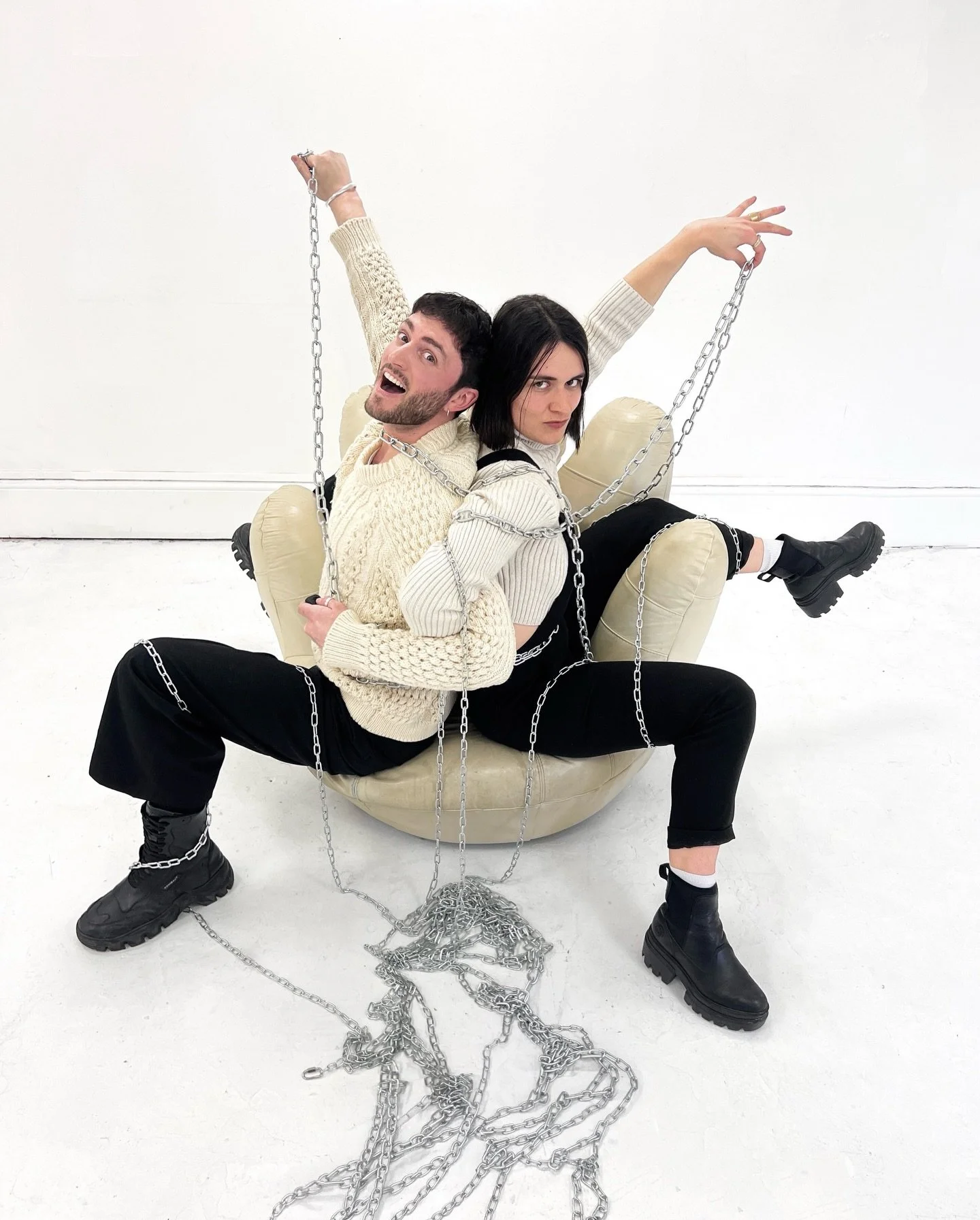WELCOME TO THE FIRST PLOP RESIDENCY OF 2026: @marcaureledebut ➕ @solannebernard ⛓️&zwj;💥🔗 

Solanne and Marc-Aur&egrave;le will collaborate this month at Plop as a duo, developing the beginnings of a larger shared body of work that brings individua