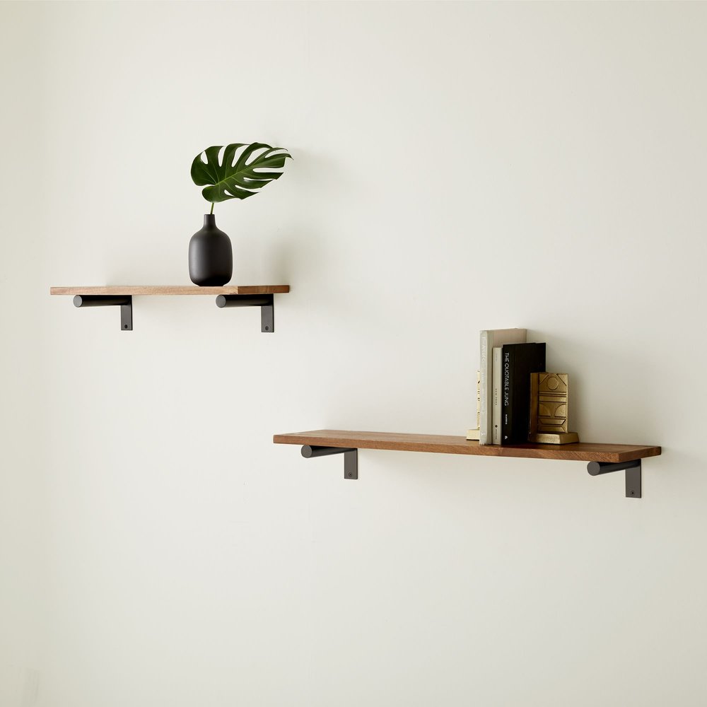 linear-burnt-wax-wood-wall-shelves-with-jordan-brackets-br-xl.jpeg