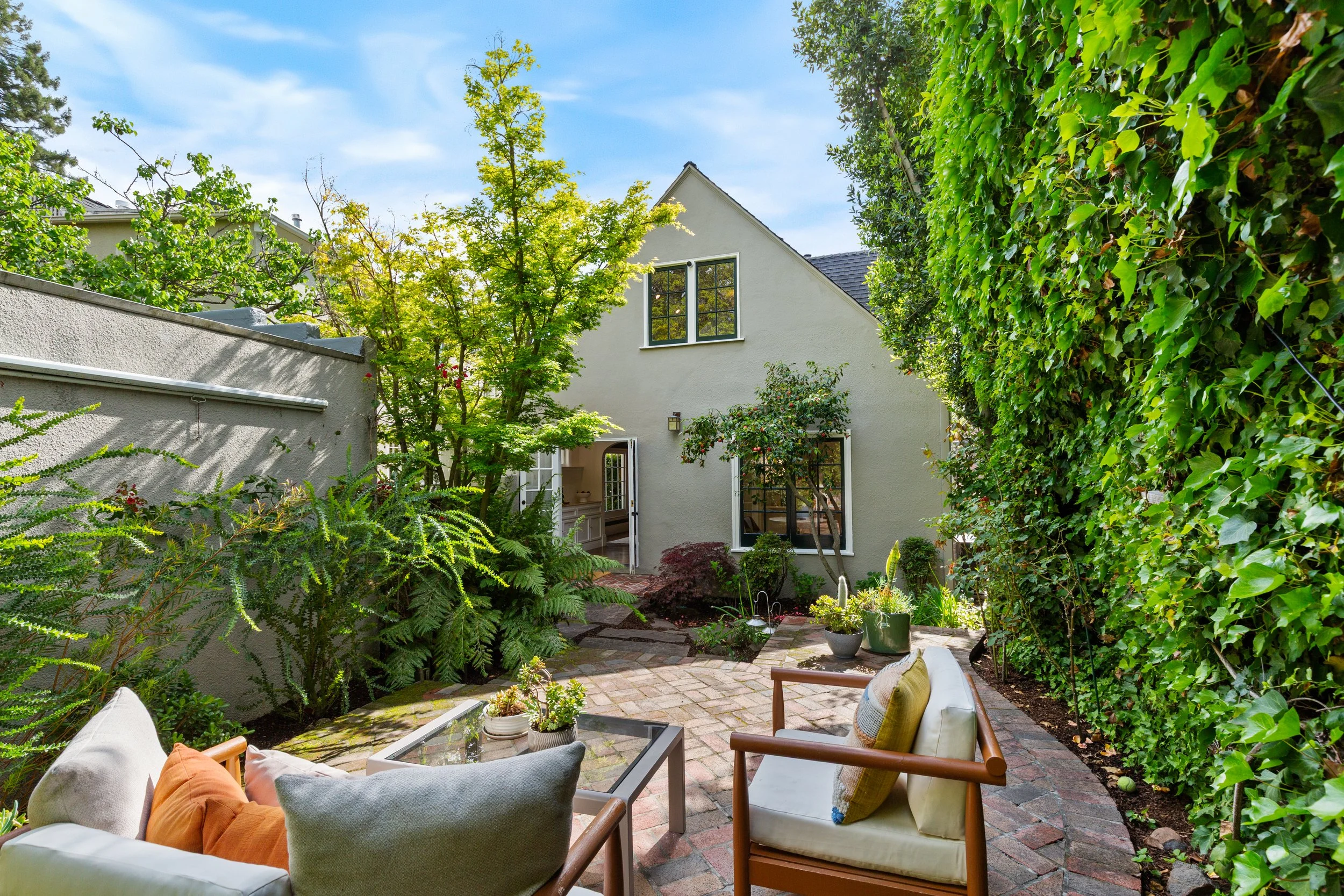 15_Claremont_Crescent_Berkeley_CA_94705_Print_300ppi_42.jpg