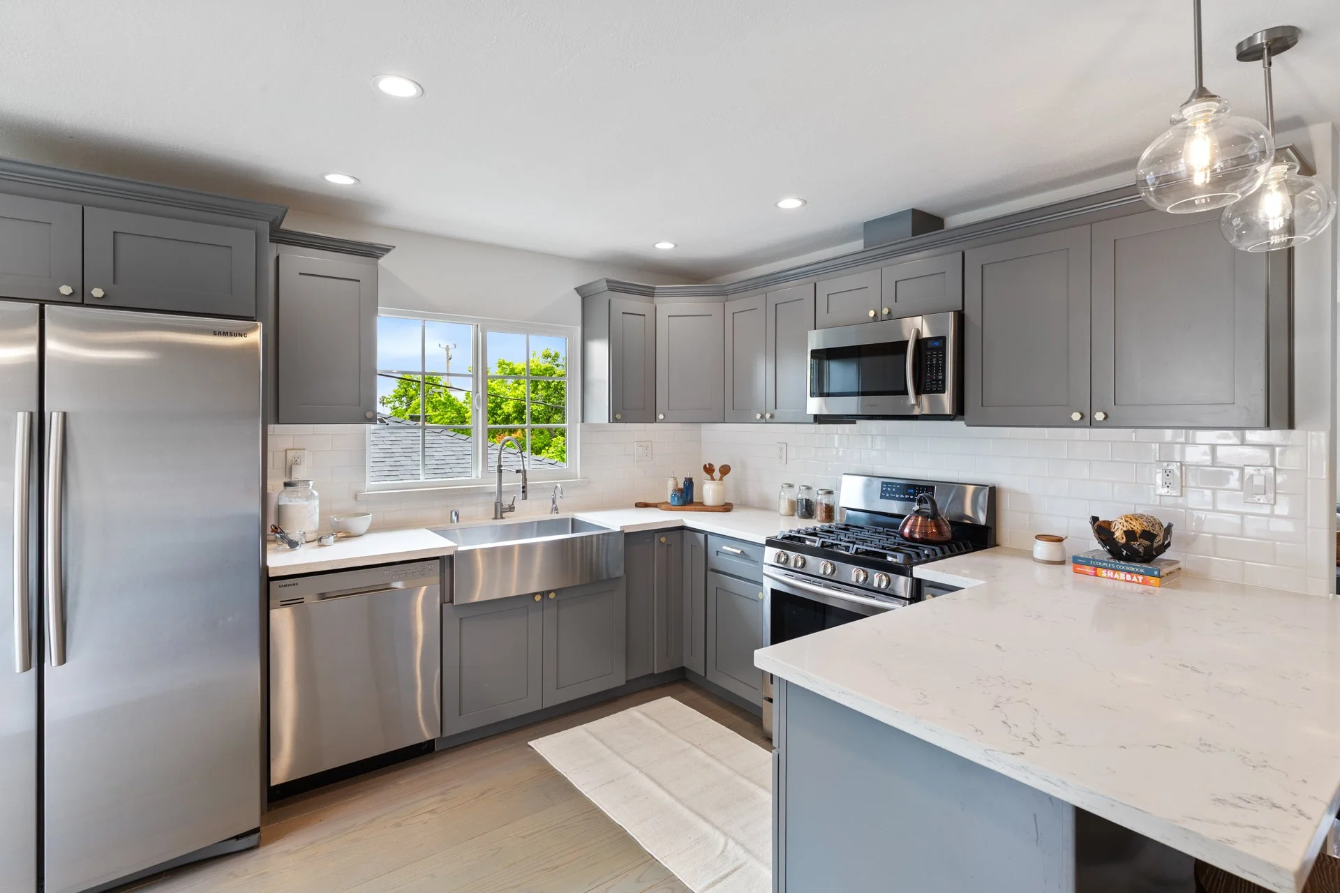4086_Laguna_Ave_Oakland_CA_94602_Web_MLS_72ppi_13.jpg