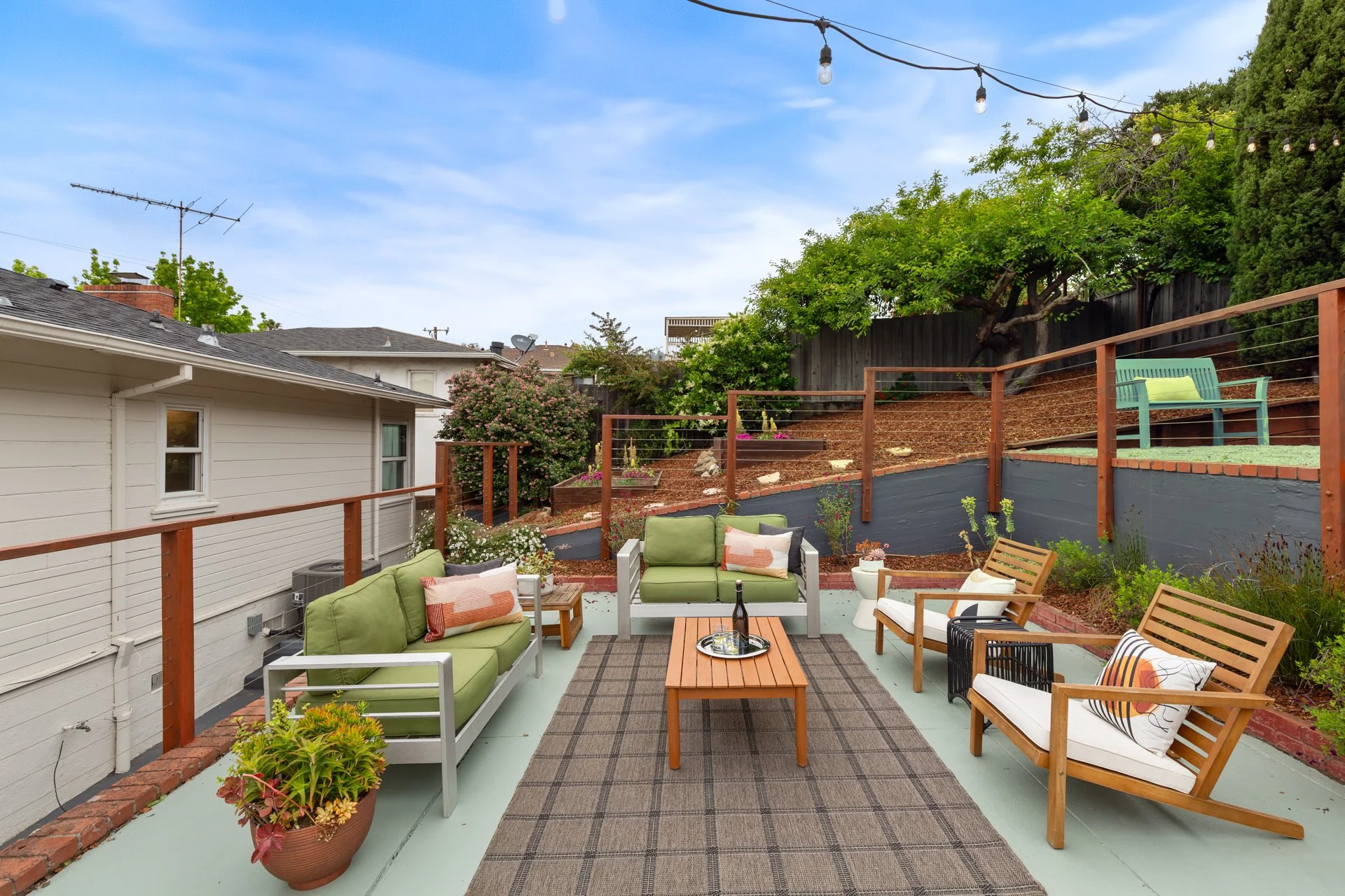 4086_Laguna_Ave_Oakland_CA_94602_Web_MLS_72ppi_22.jpg