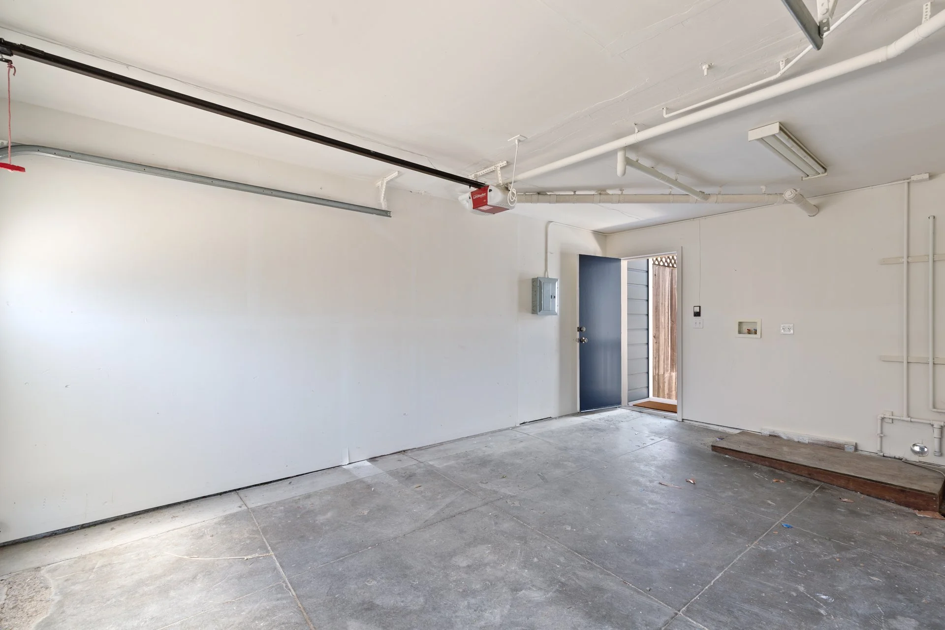259_Staples_Ave_San_Francisco_CA_94112_Web_MLS_72ppi_37.jpg
