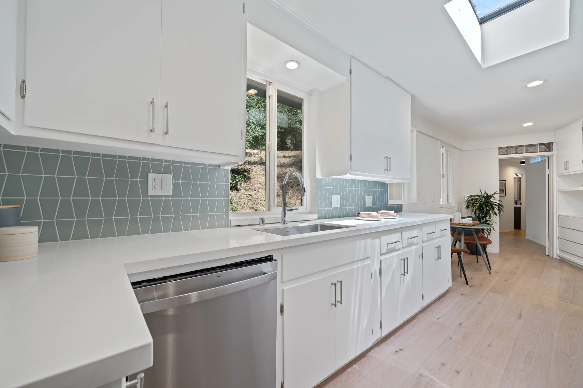 100_Avenida_Dr_Berkeley_CA_94708_Web_MLS_72ppi-20.jpg