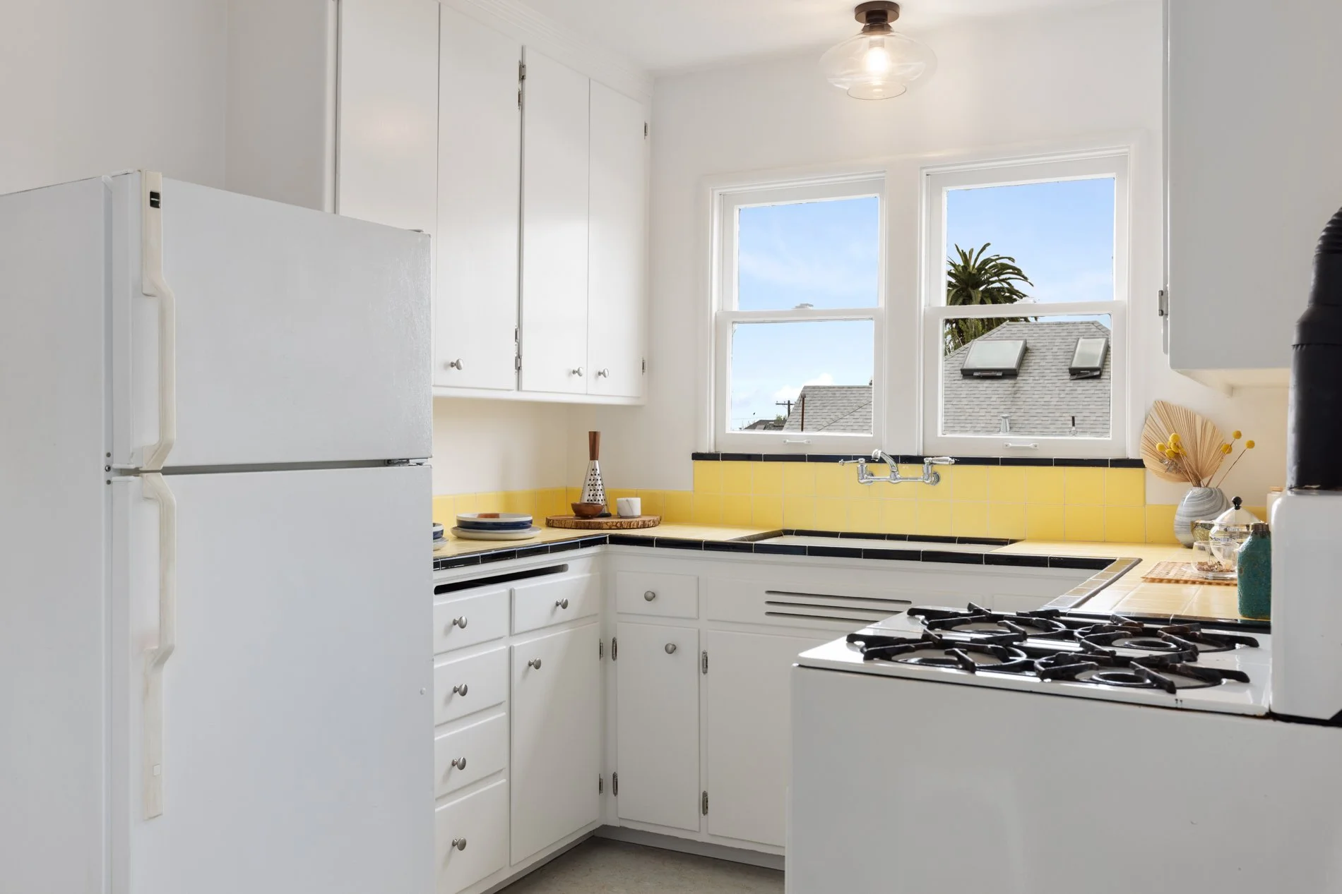 1937_Haste_St_Berkeley_CA_94704_Web_MLS_72ppi_35.jpg