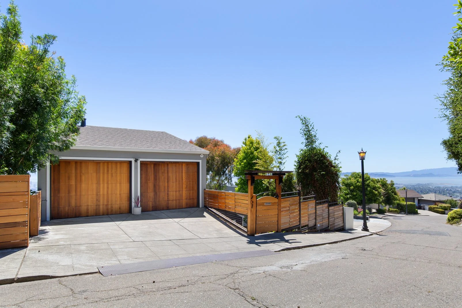 267_Gravatt_Dr_Berkeley_CA_94705_Web_MLS_72ppi_02.jpg