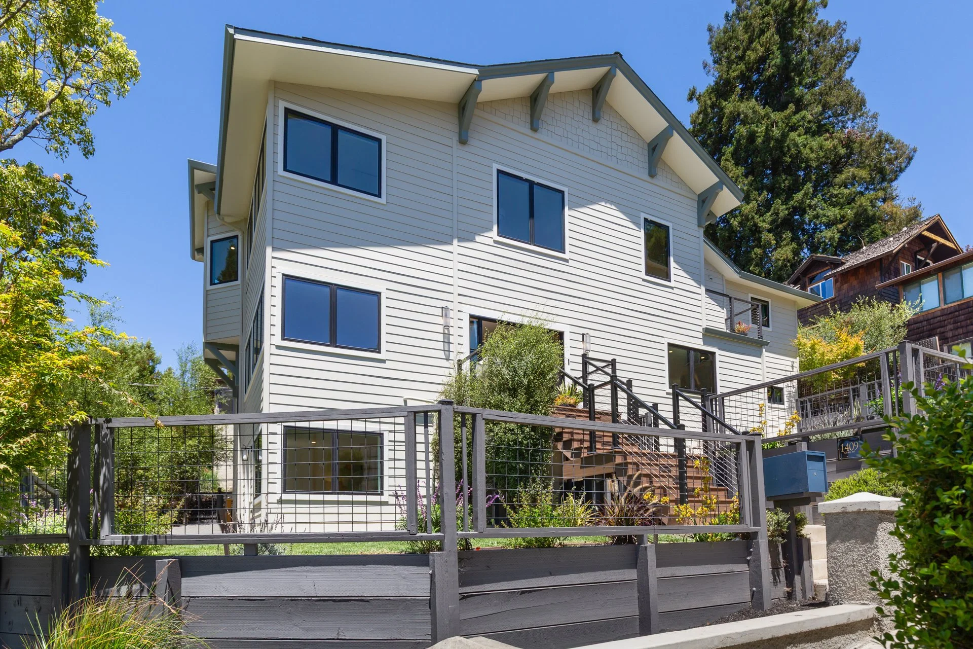 1409 Scenic AveBerkeley, CA 94708_Web_MLS_72ppi-2.jpg