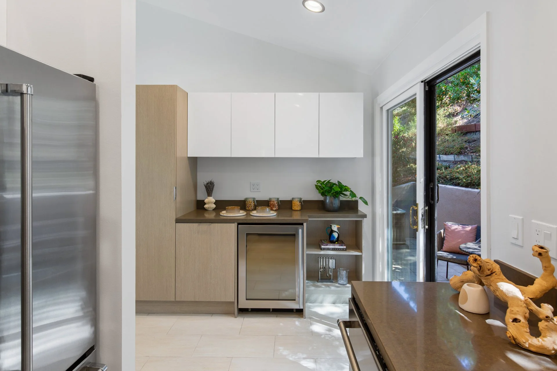25_Captains_Cove_Oakland_CA_94618_Web_MLS_72ppi-23.jpg