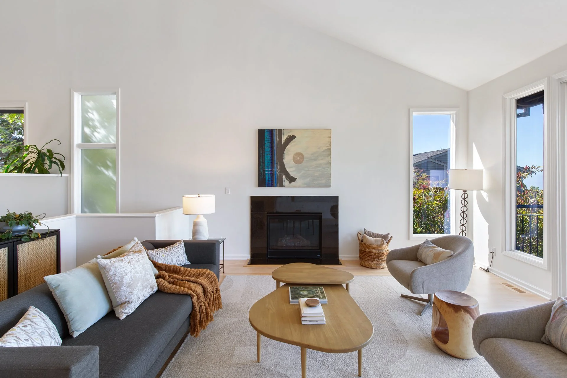 25_Captains_Cove_Oakland_CA_94618_Web_MLS_72ppi-8.jpg