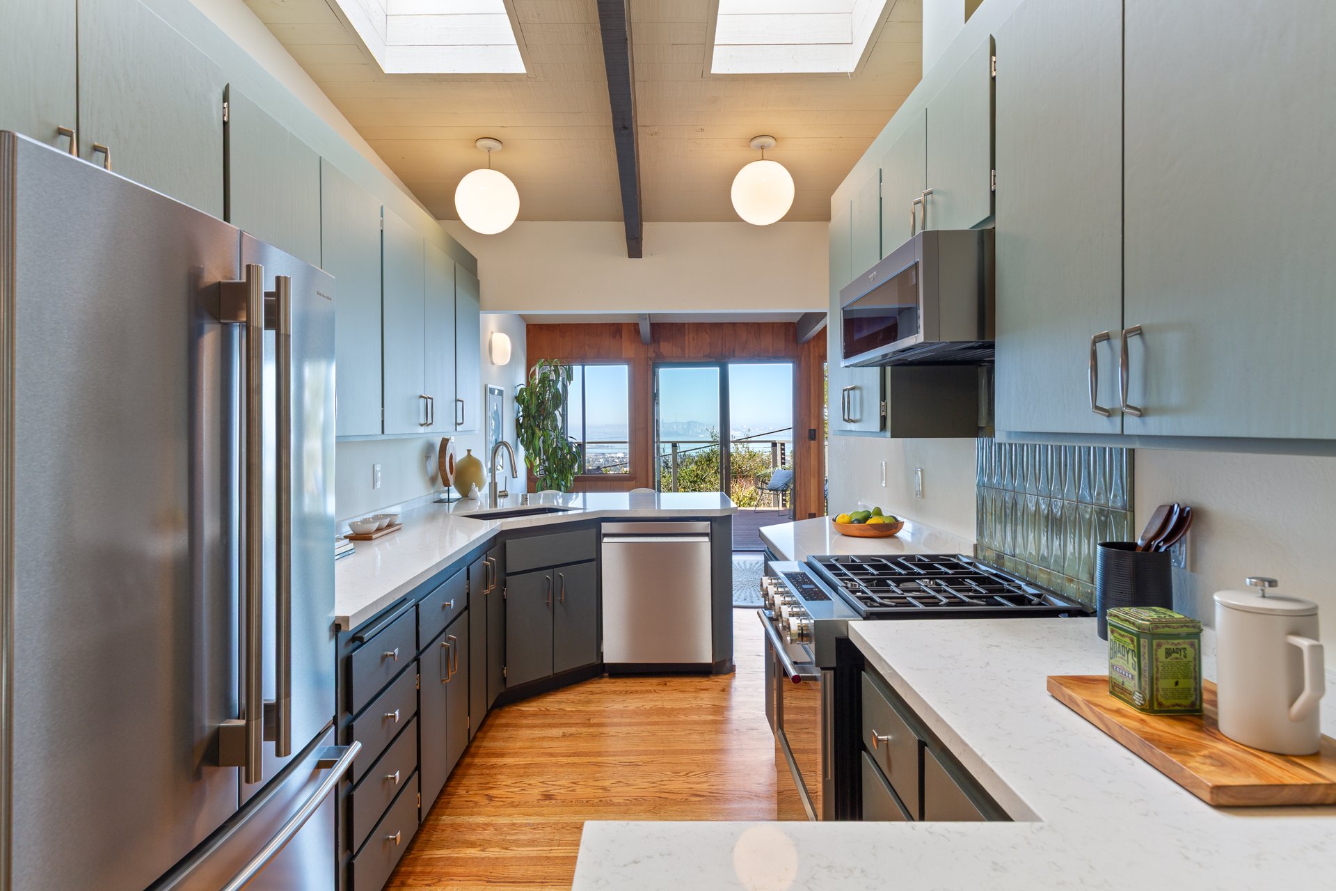 2724_Shasta_Rd_Berkeley_CA_94708_Web_MLS_72ppi-24.jpg