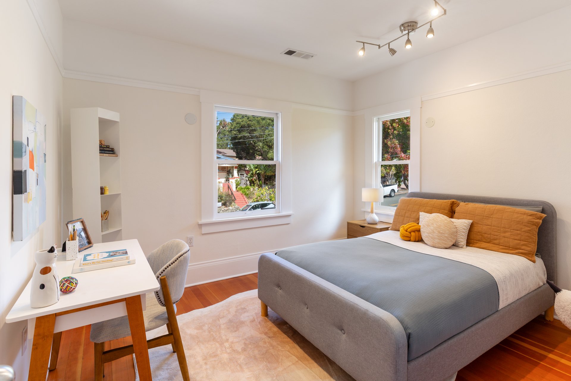 2004_Yolo_Ave_Berkeley_CA_94707_Web_MLS_72ppi-34.jpg