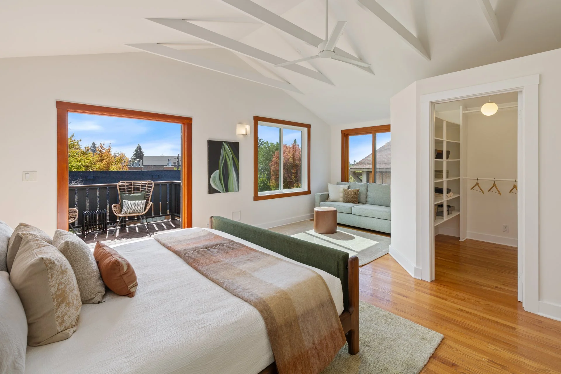 2004_Yolo_Ave_Berkeley_CA_94707_Web_MLS_72ppi-45.jpg