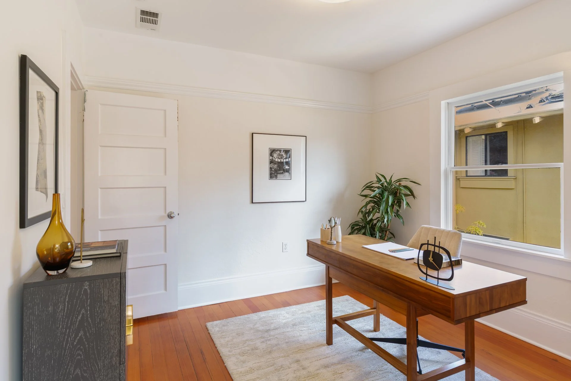 2004_Yolo_Ave_Berkeley_CA_94707_Web_MLS_72ppi-50.jpg