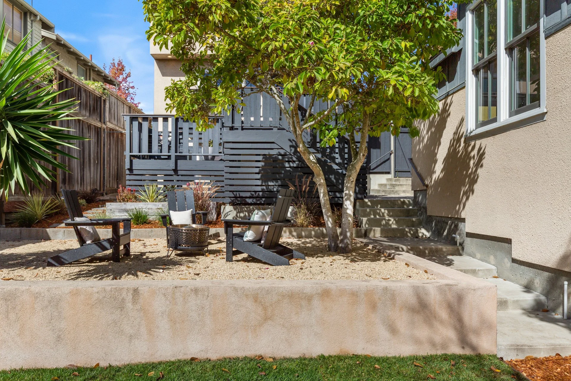 2004_Yolo_Ave_Berkeley_CA_94707_Web_MLS_72ppi-82.jpg