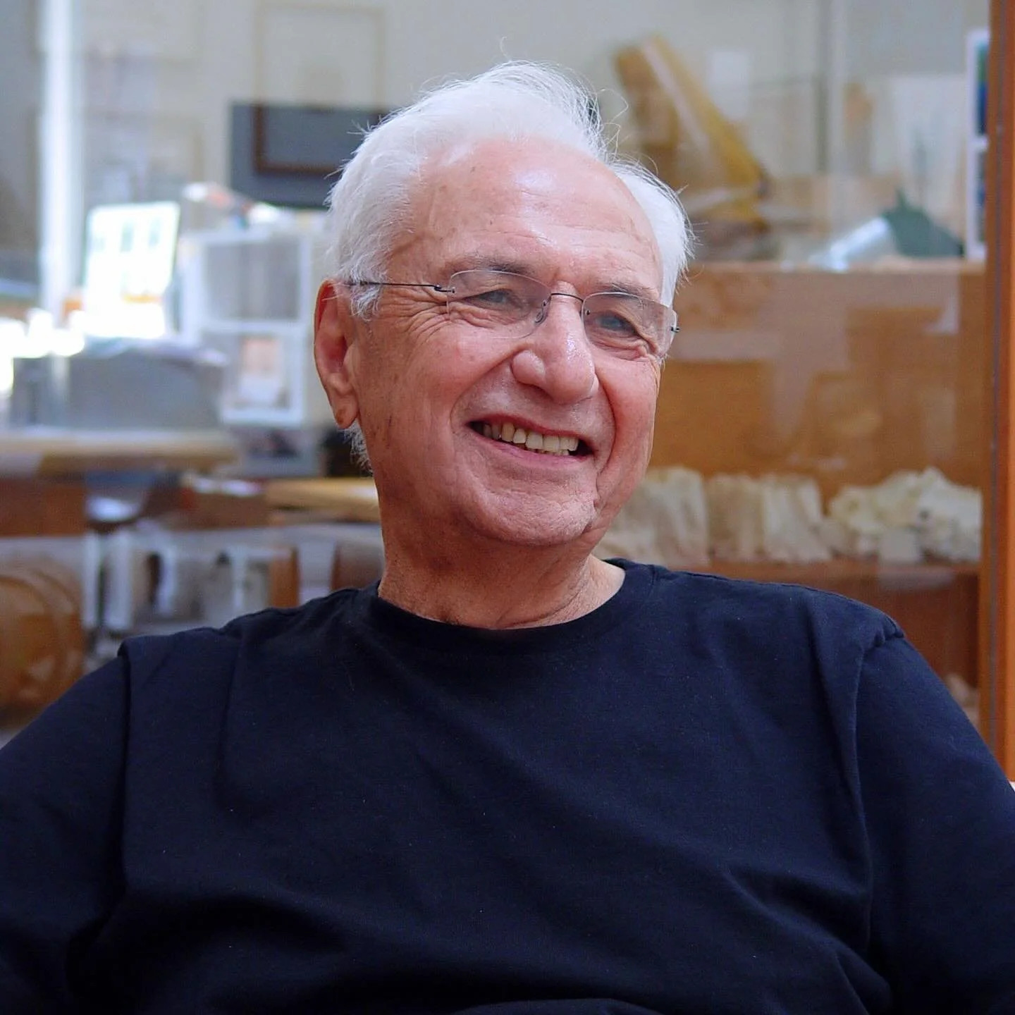 The Foundation for Art and Preservation in Embassies is profoundly saddened by the death of architect Frank Gehry. His bold, sculptural designs blurred the line between architecture and art and have reshaped skylines.
&nbsp;
From the Guggenheim Museu