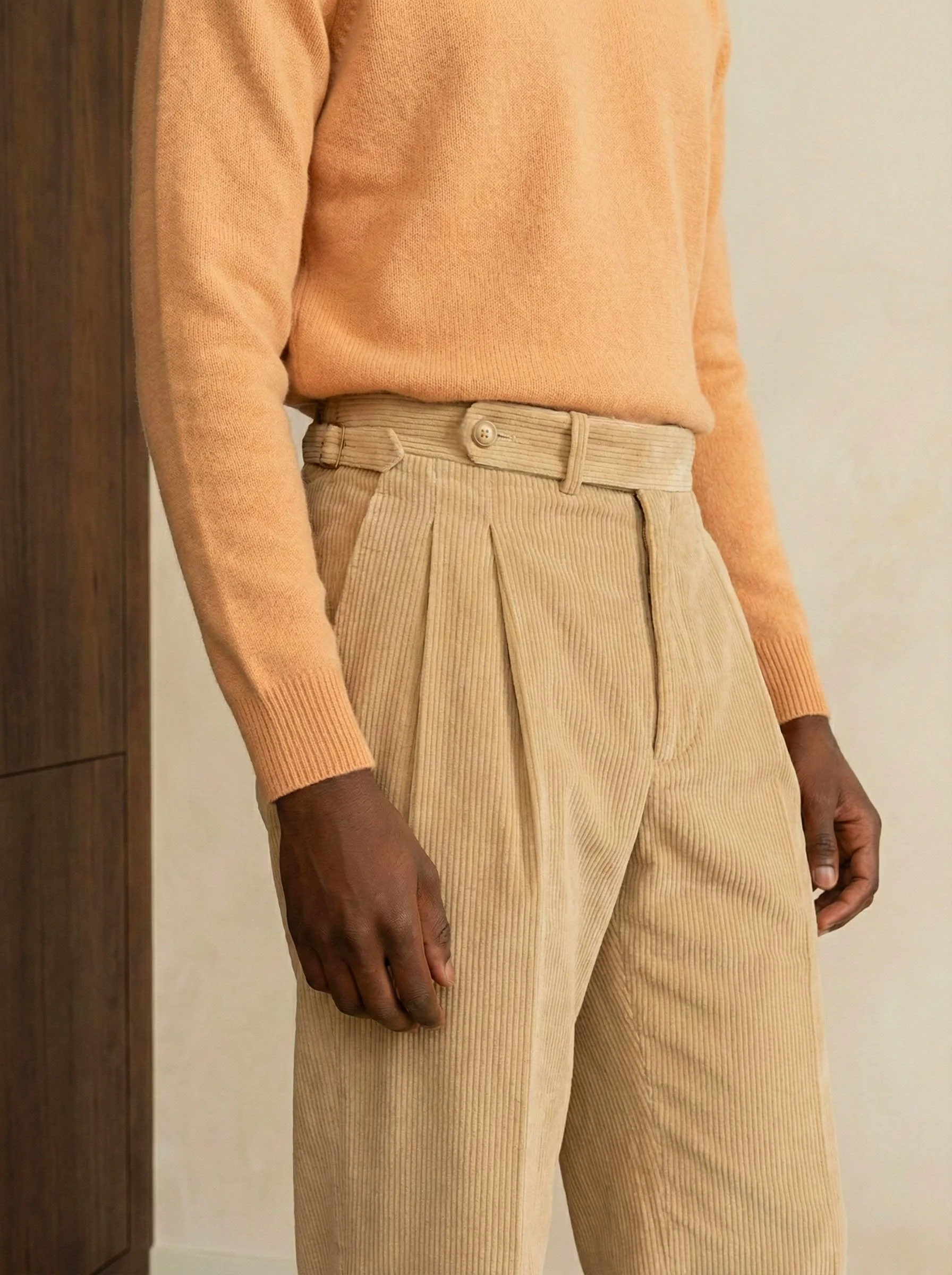 Pantalon ajusteurs en velours beige