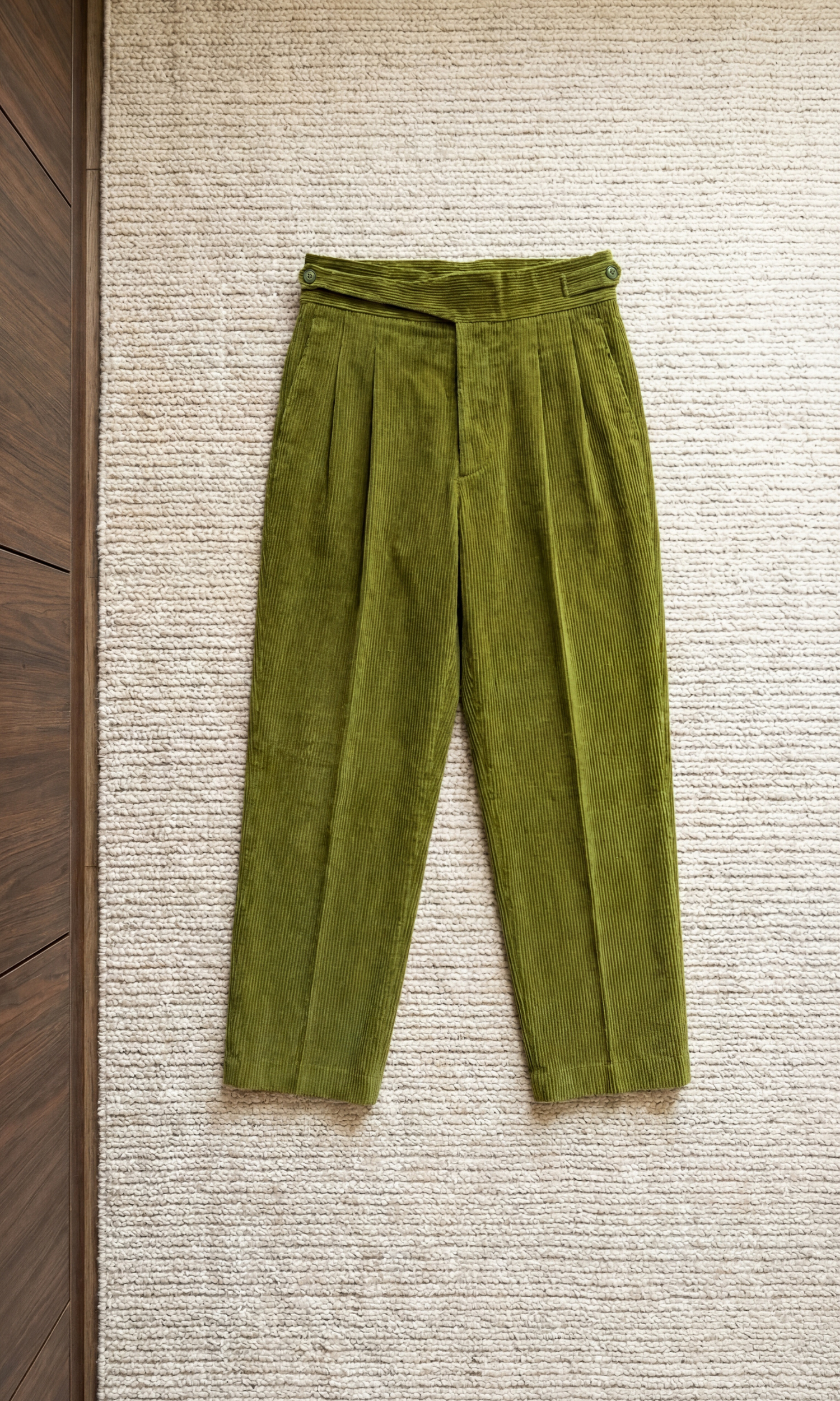 Pantalon gurkha en velours kaki