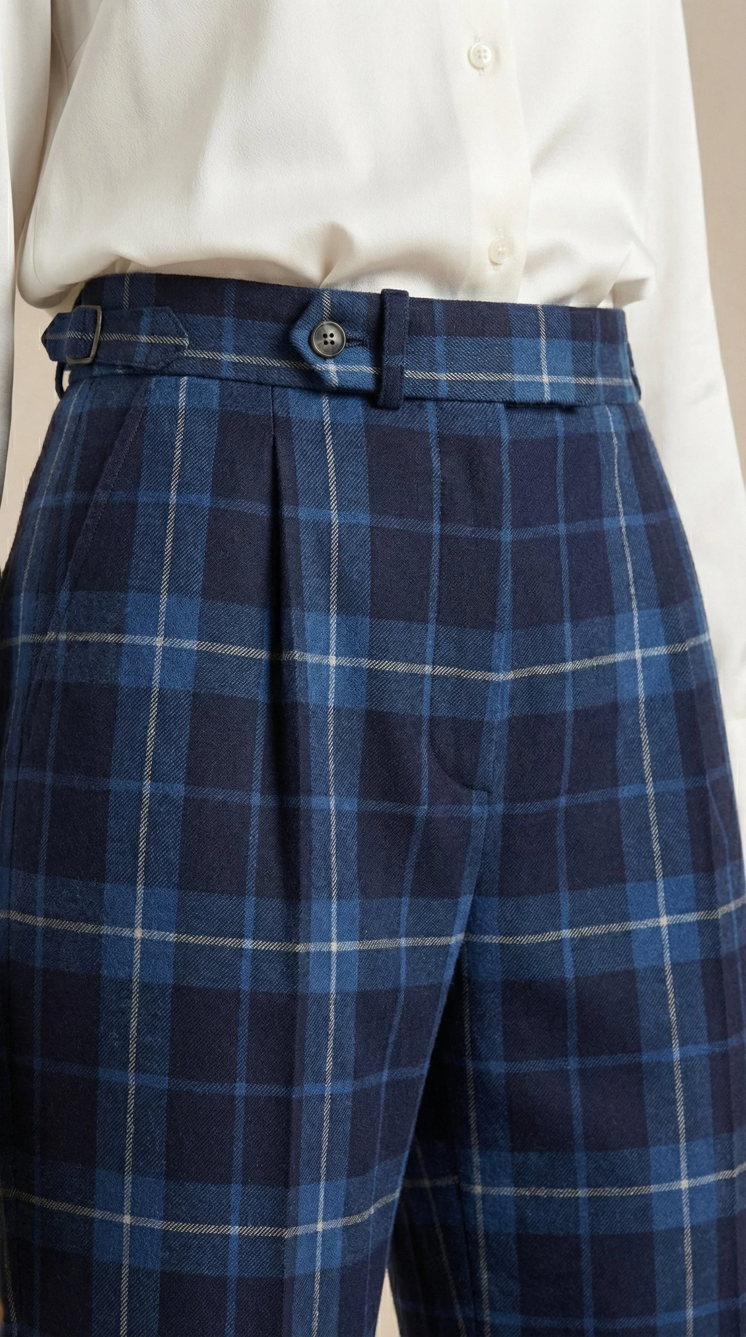 Pantalon en laine à carreaux marine