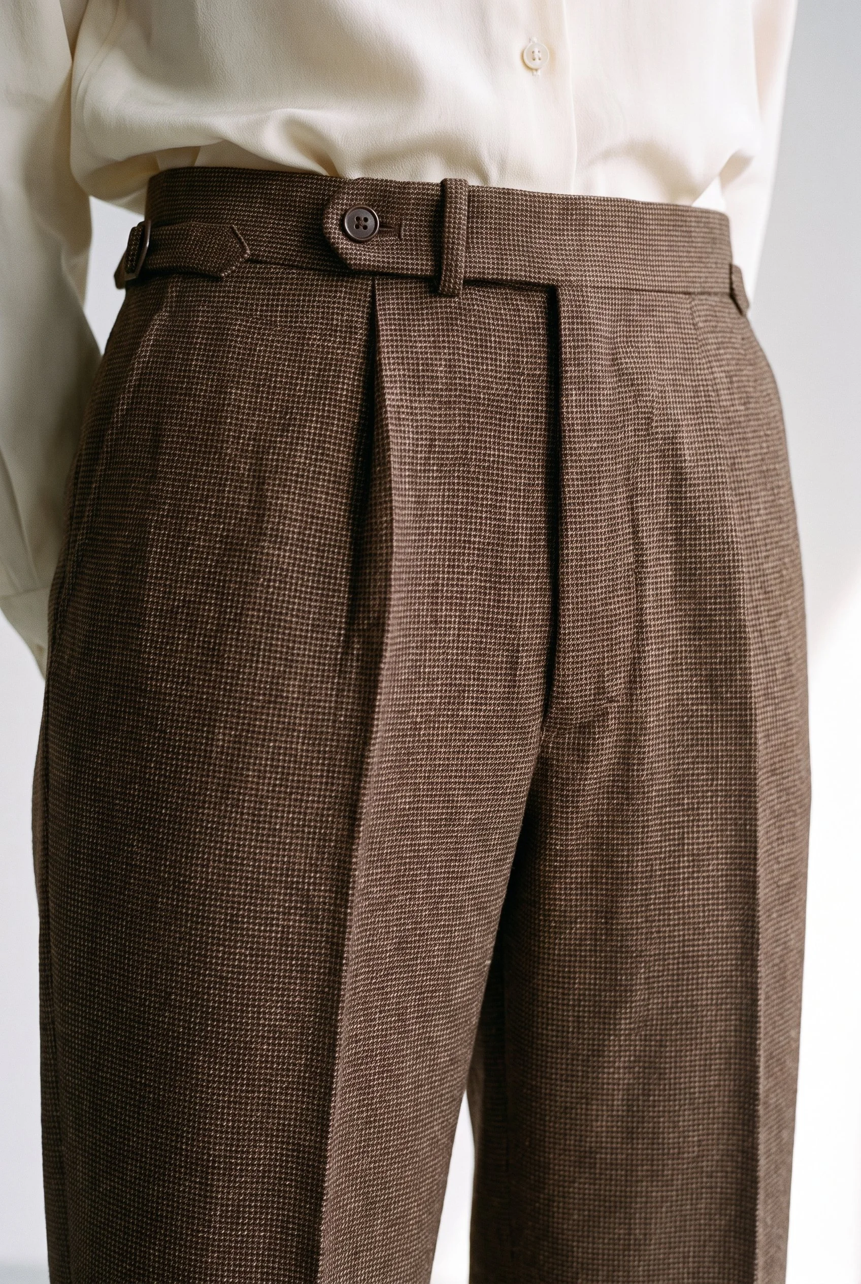 Pantalon en laine épaisse marron chinée