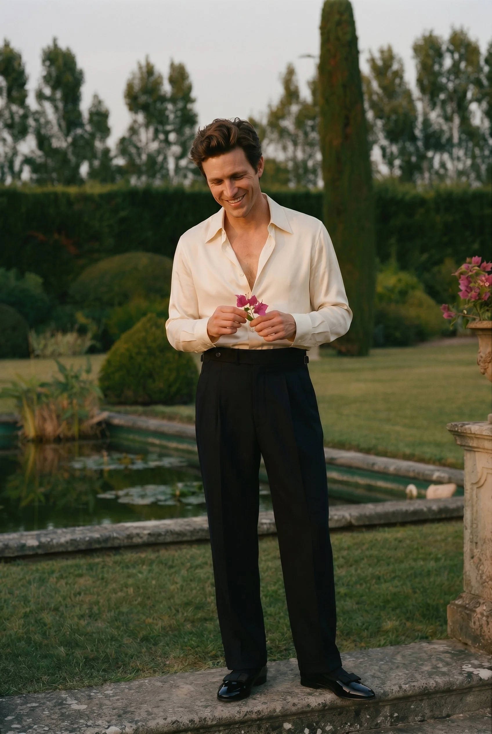 Pantalon ajusteurs en laine noire légère