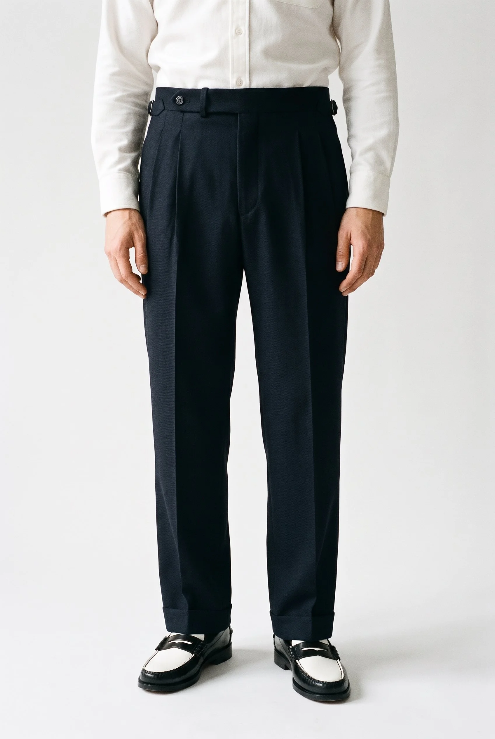 BLEUBLACK 1.jpg