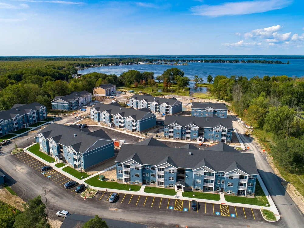 Snapshot of Penthouse Apartments In Syracuse With Lake Views