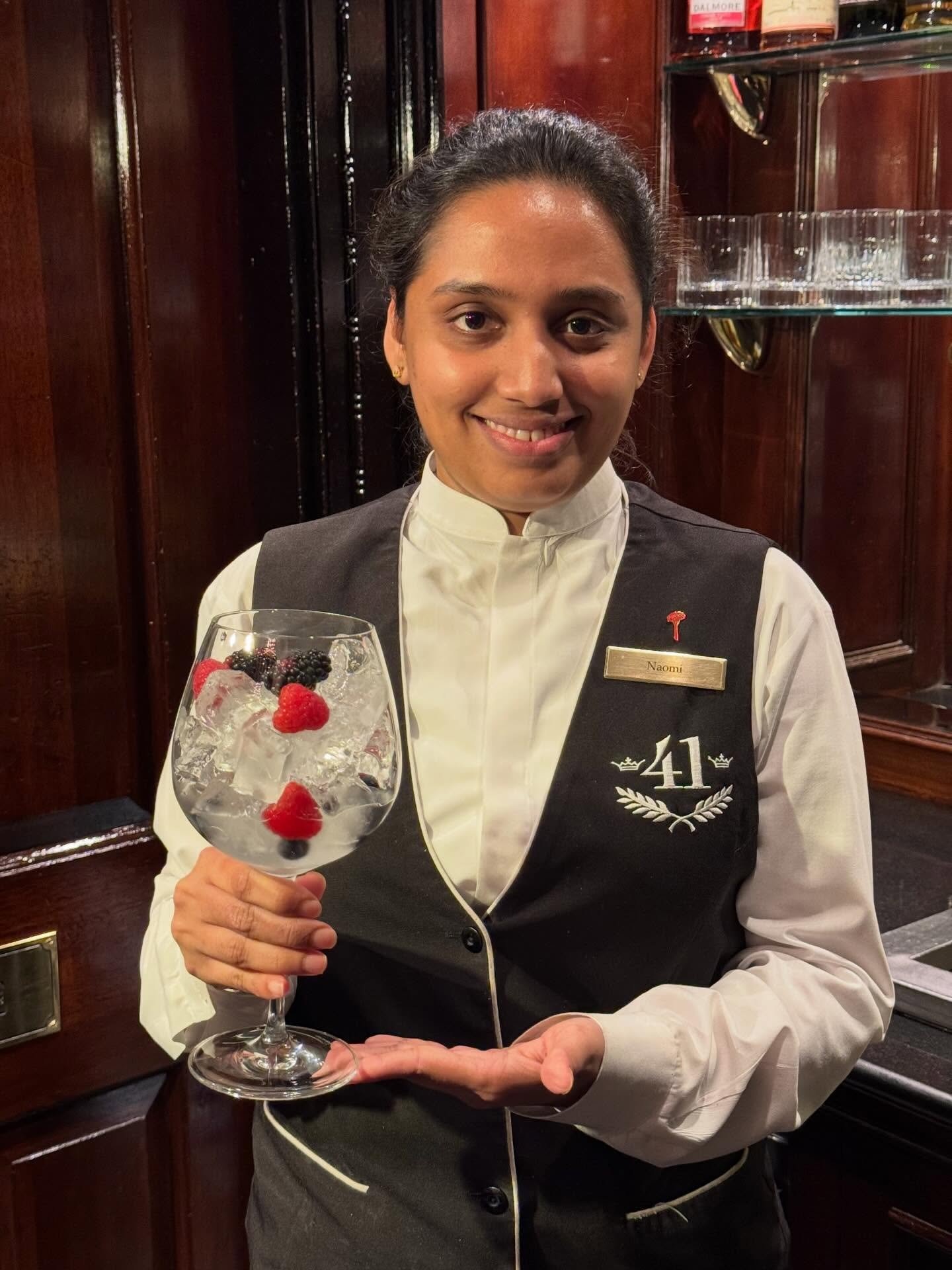 Naomi, just one of the exceptional team members at Hotel 41 in London

With just 28 rooms, the service is incredibly personalized, warm and attentive, but never intrusive
.
.
.
#london🇬🇧 #memorablehotels 
@41hotel 
@heatherrobinsontravel