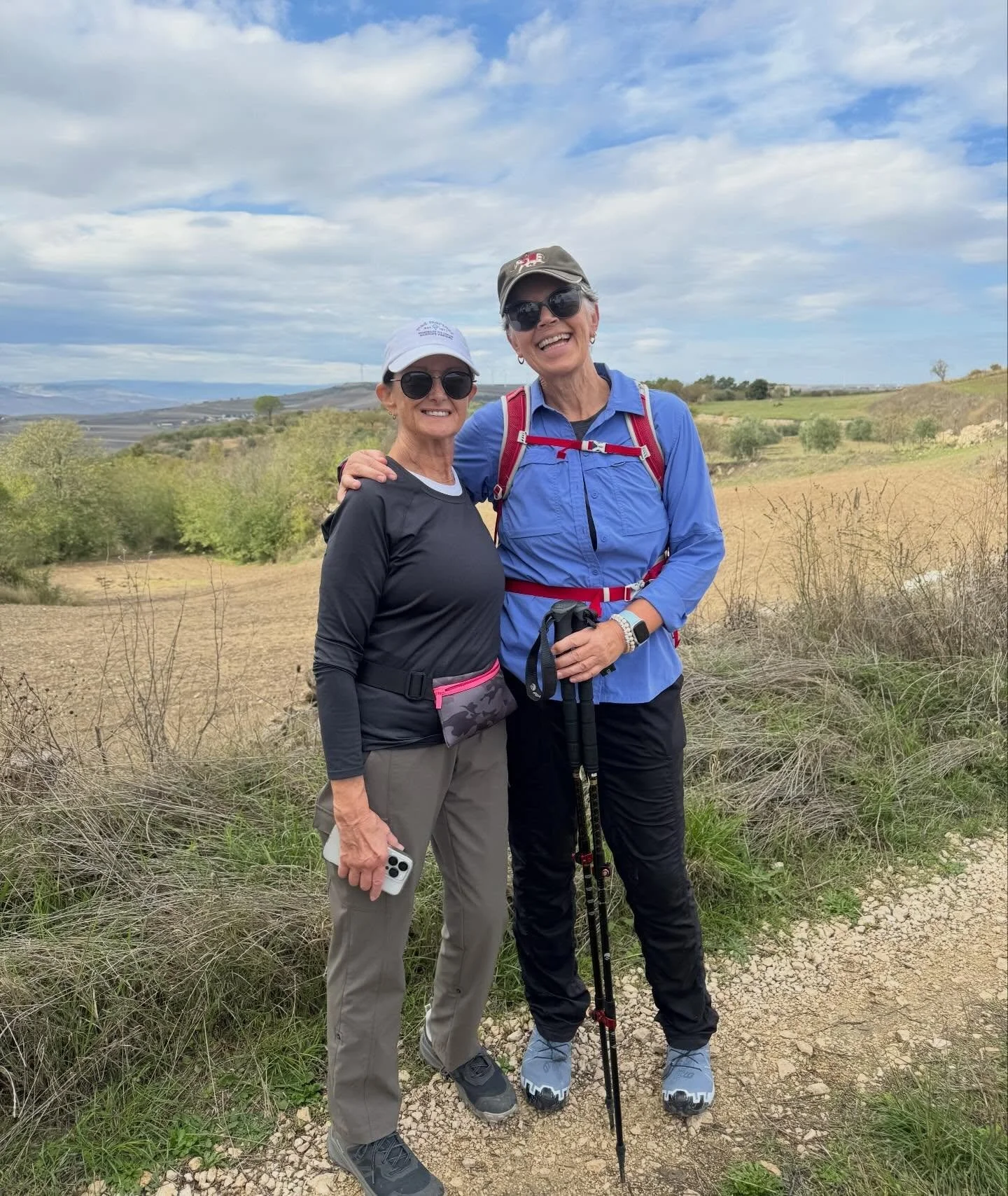 Off season travel. Same amazing destinations &mdash;- just with more space. 

Thinking about fall travel? I&rsquo;m happy to help you map it out 🌎 🇮🇹🇬🇷🇬🇧🇵🇹
.
.
.
#shoulderseasontravel #justgo #travelwithfriends 
.
.
.
@heatherrobinsontravel