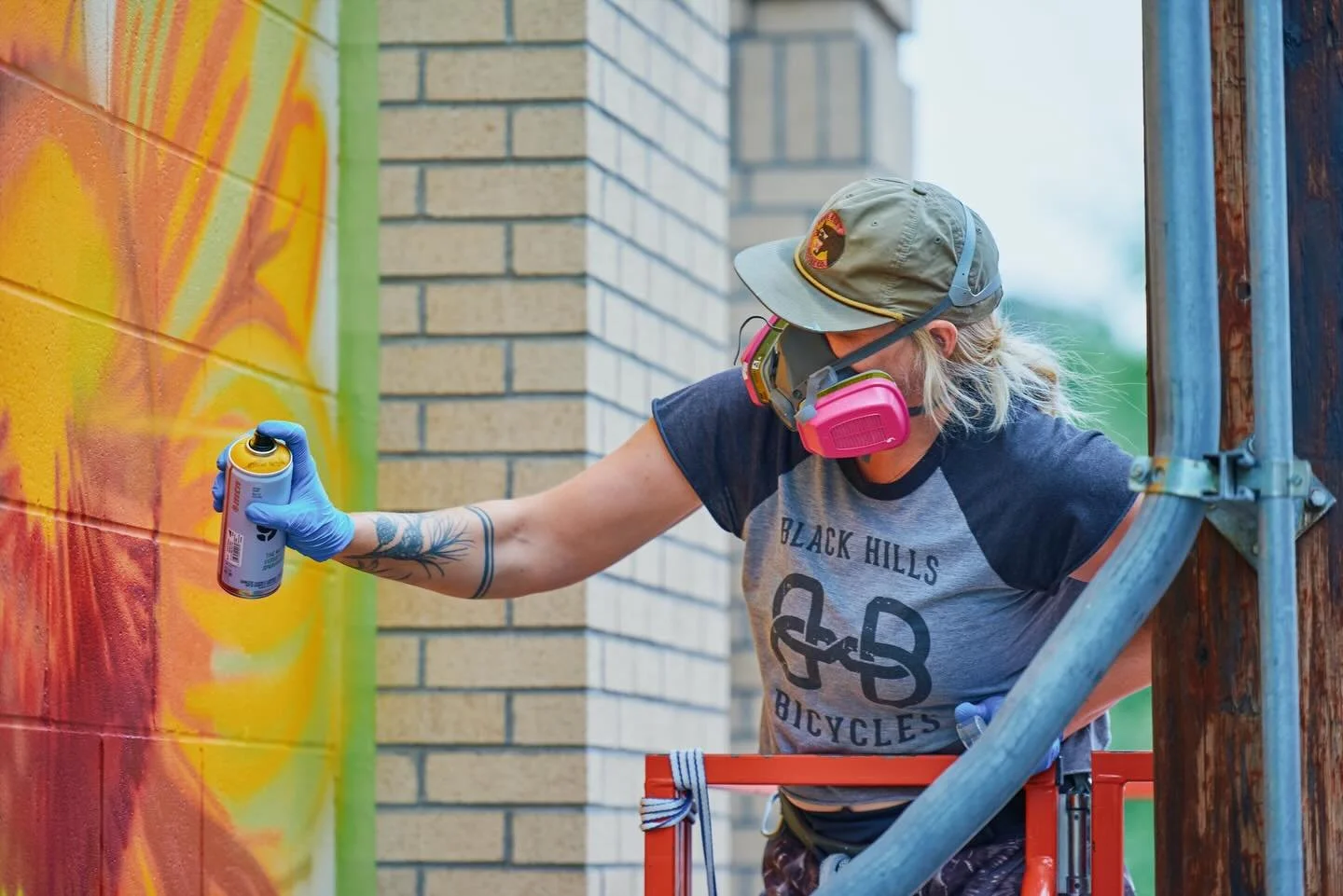 I was this 🤏 close to landing a dream mural project recently: was a finalist out of 120+ applicants, worked my booty off on concepts and my presentation, and alas, did not get the gig. 

I&rsquo;m bummed, BUT the experience unlocked a new level for 