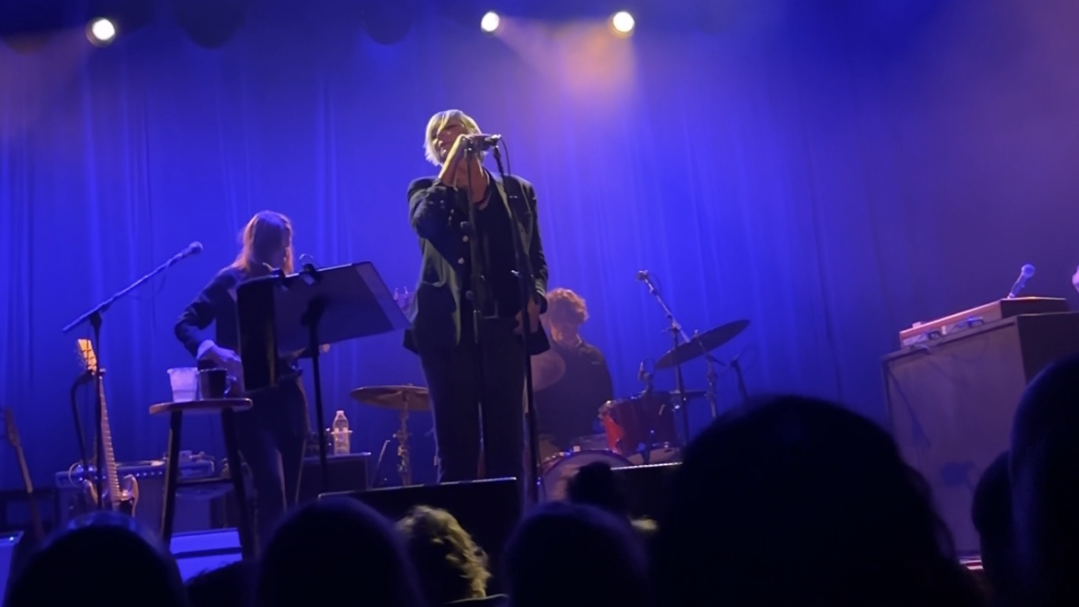 Crying with Cat Power