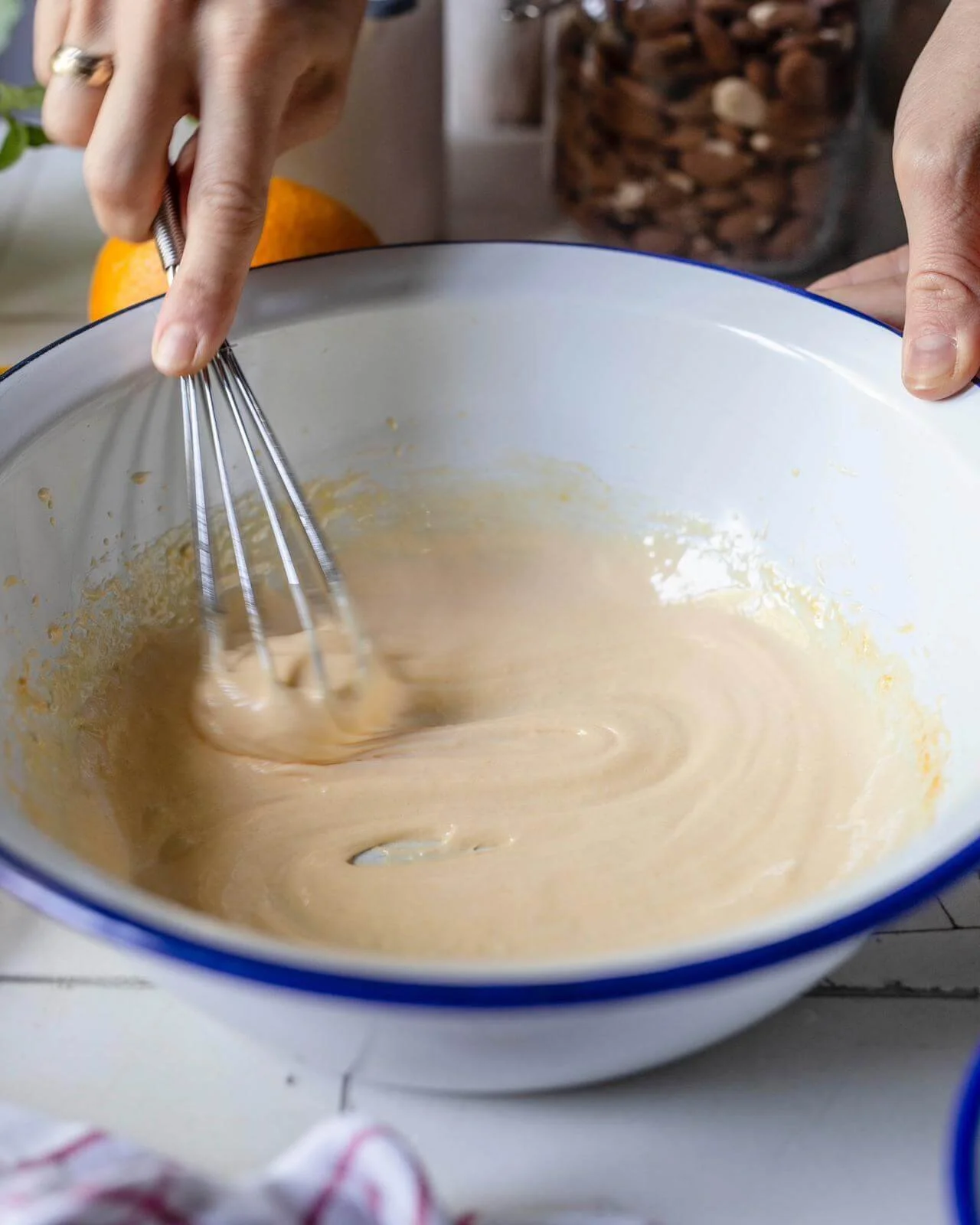 Mallorquinischer Mandelkuchen ohne Mehl - Klara &amp; Ida