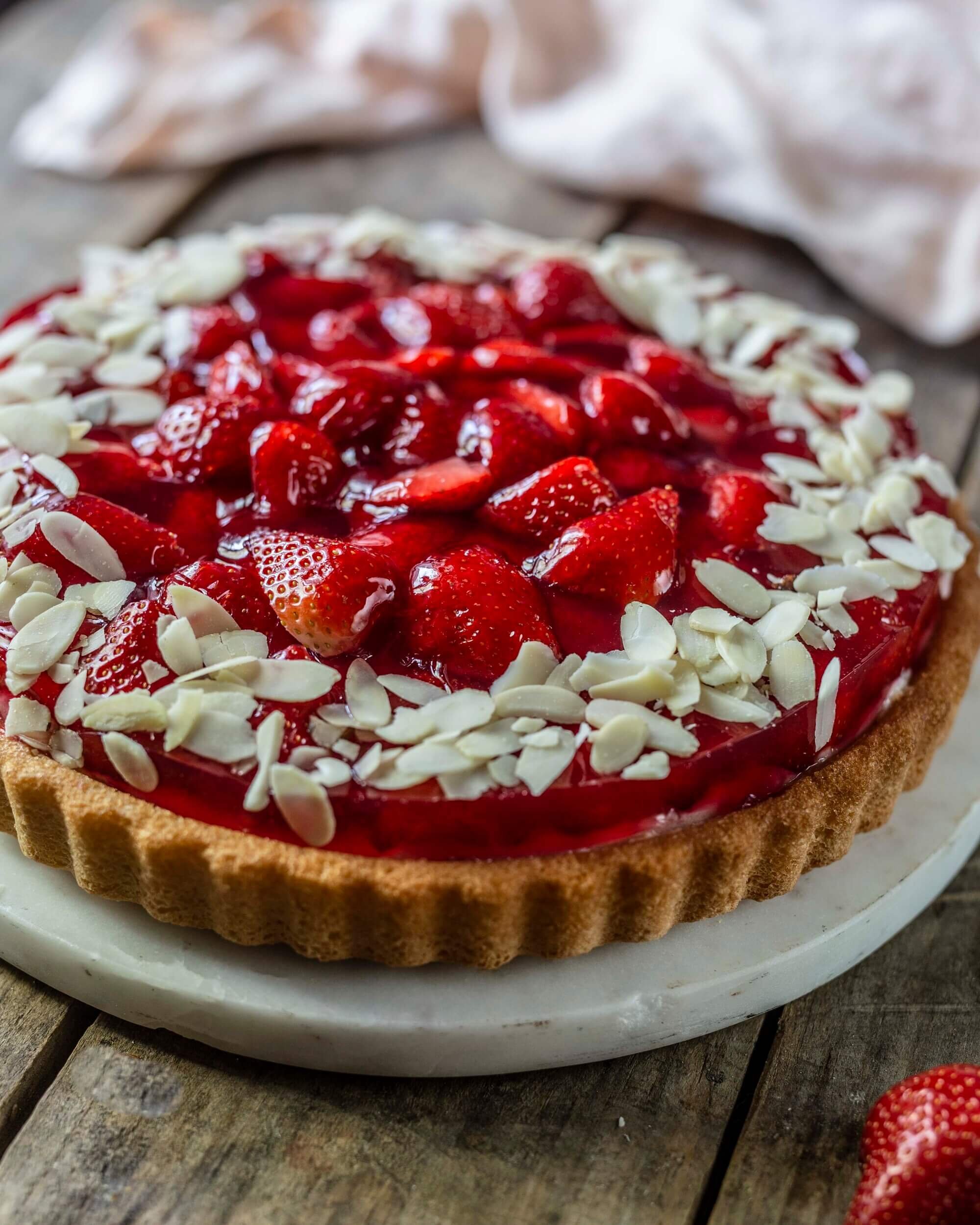 Einfacher Erdbeerkuchen mit Vanillepudding - Klara &amp; Ida