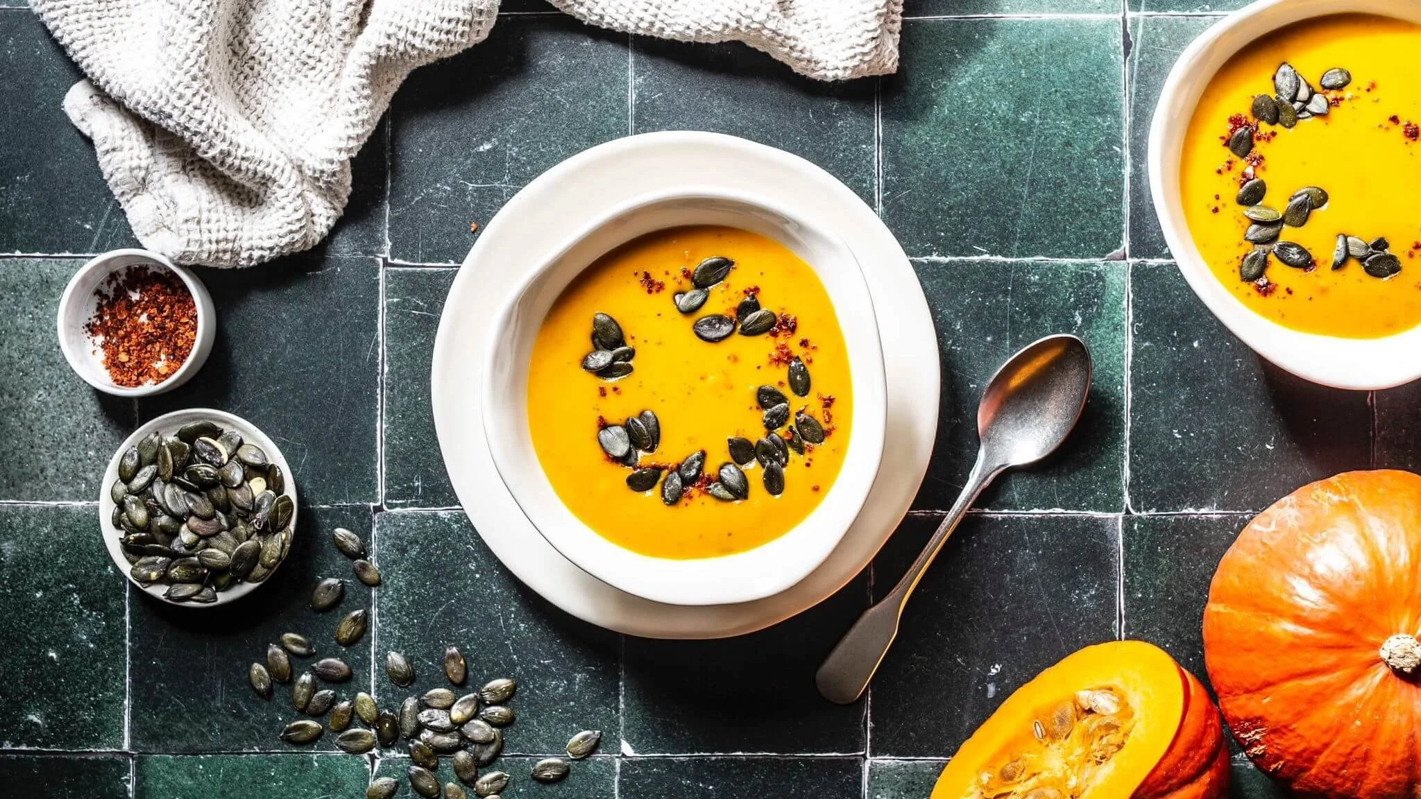 Einfache Kürbissuppe mit Kokosmilch und Orangensaft - Klara &amp; Ida