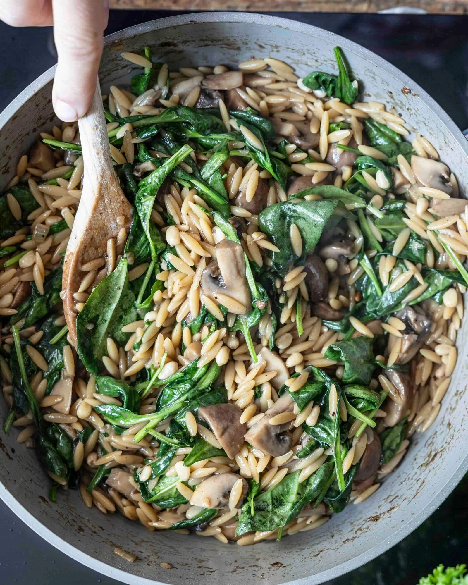 Cremiges Orzotto mit Champignons