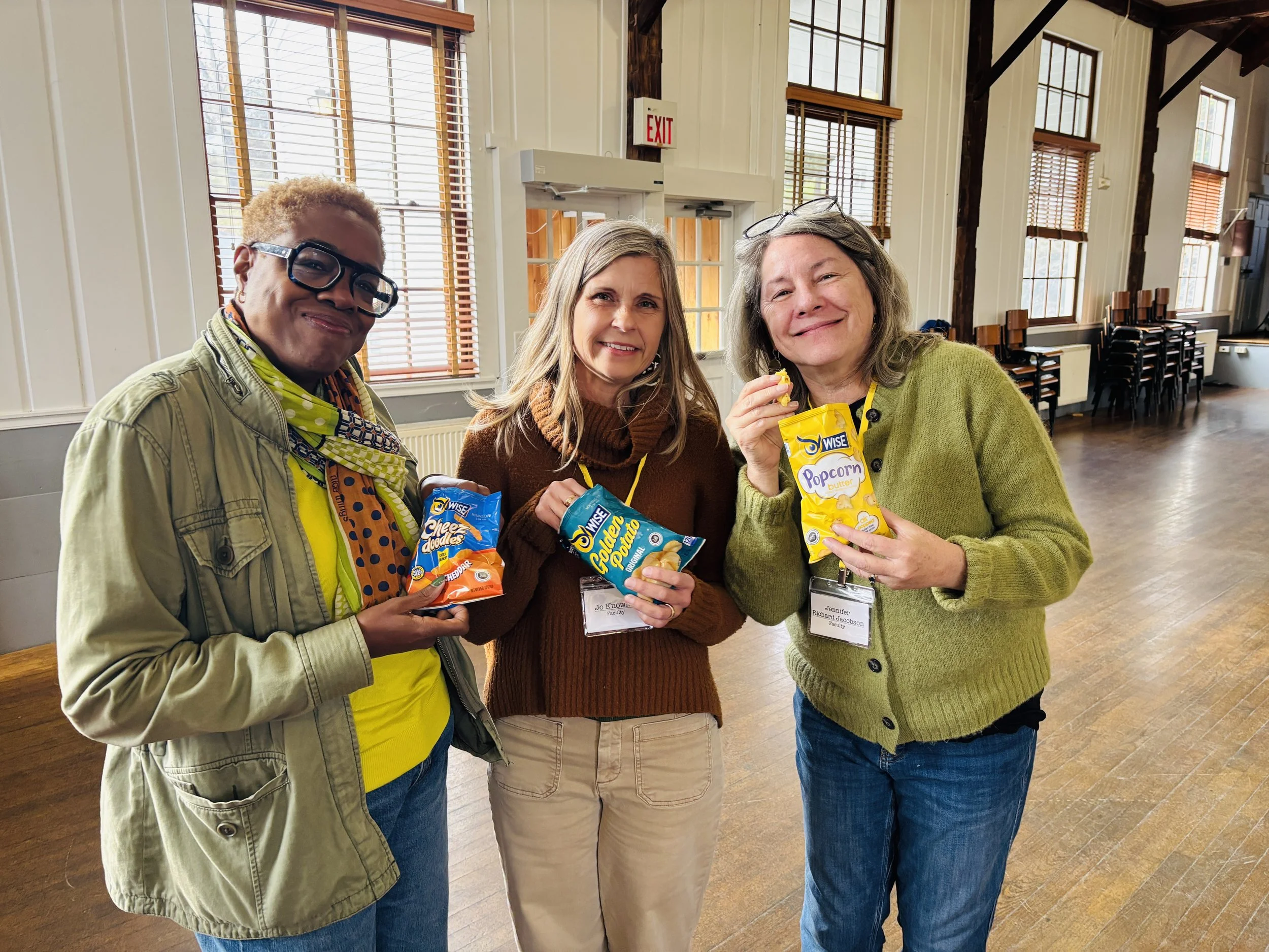 Jo Jen Lesa chips.jpg