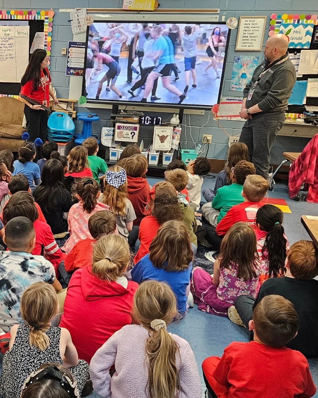This Week at The Lex!

🚸Education Director Brance Cornelius and Outreach Assistant Chelsea Russell had a fabulous time at Dixie Elementary teaching students about how to make a musical!

🍎💤Our ADP Explorers are getting into character for our upcom