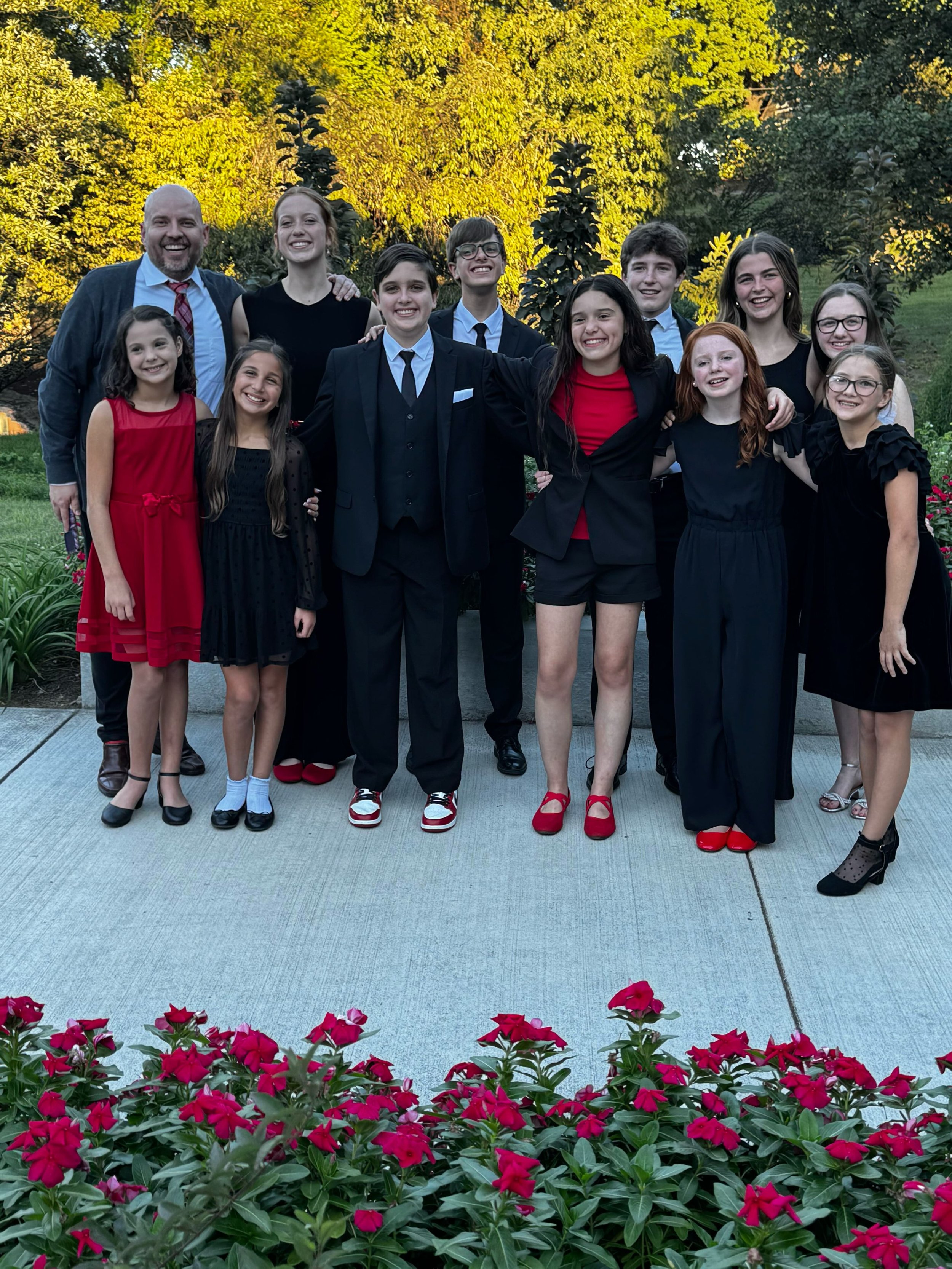 This Week at The Lex!

🎤We are so proud of our Pre-Professional Company! Earlier this week, members of the PreProCo performed at the Rotary Club National Conference!

🎶TOMORROW! Join The Lex Quartet at Keeneland from 11am-1pm at the East Gate, and 