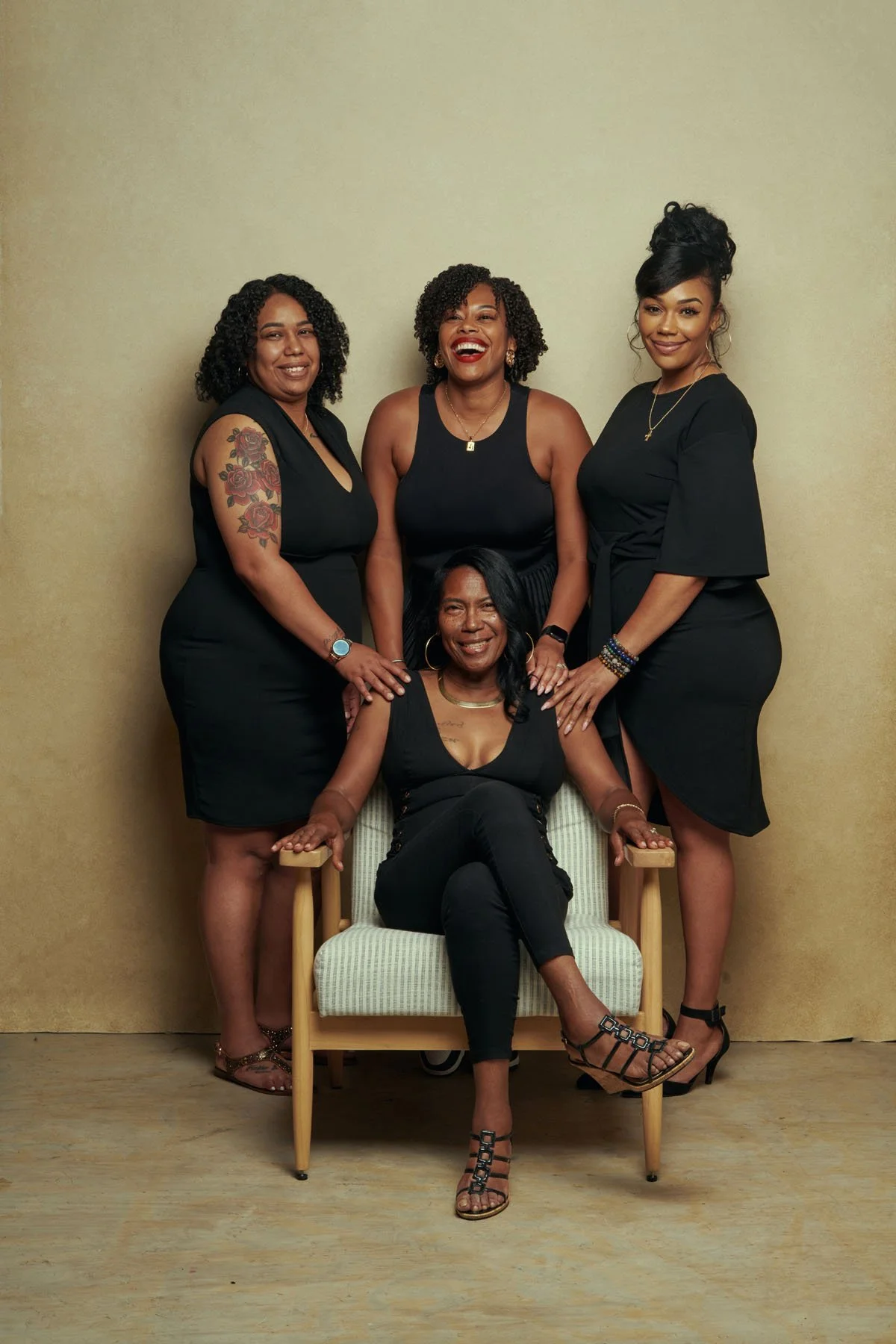 Indianapolis+Photographer+model+Agency+black+female+maternity+creative+birthday+photoshoot+portrait+content+hair+boudoir+brittany+wolfpack+housley+loba+lens-bookloba (28).jpg