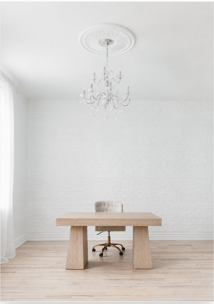 wooddesk_grand.png