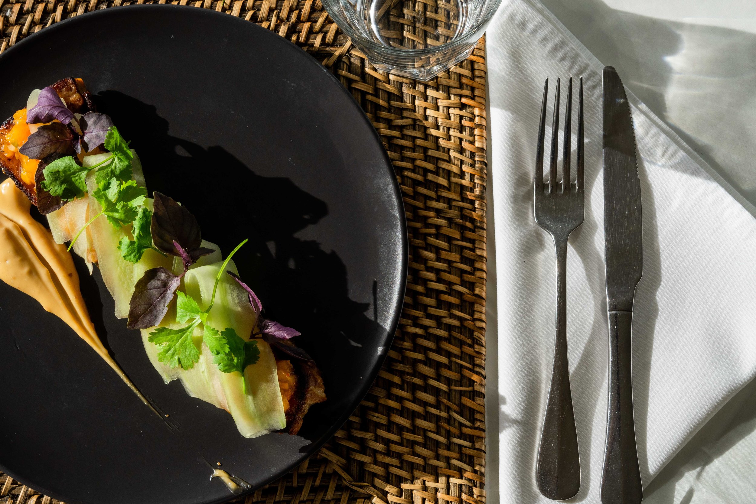 SONY ILCE-6400 (001428727720).jpg