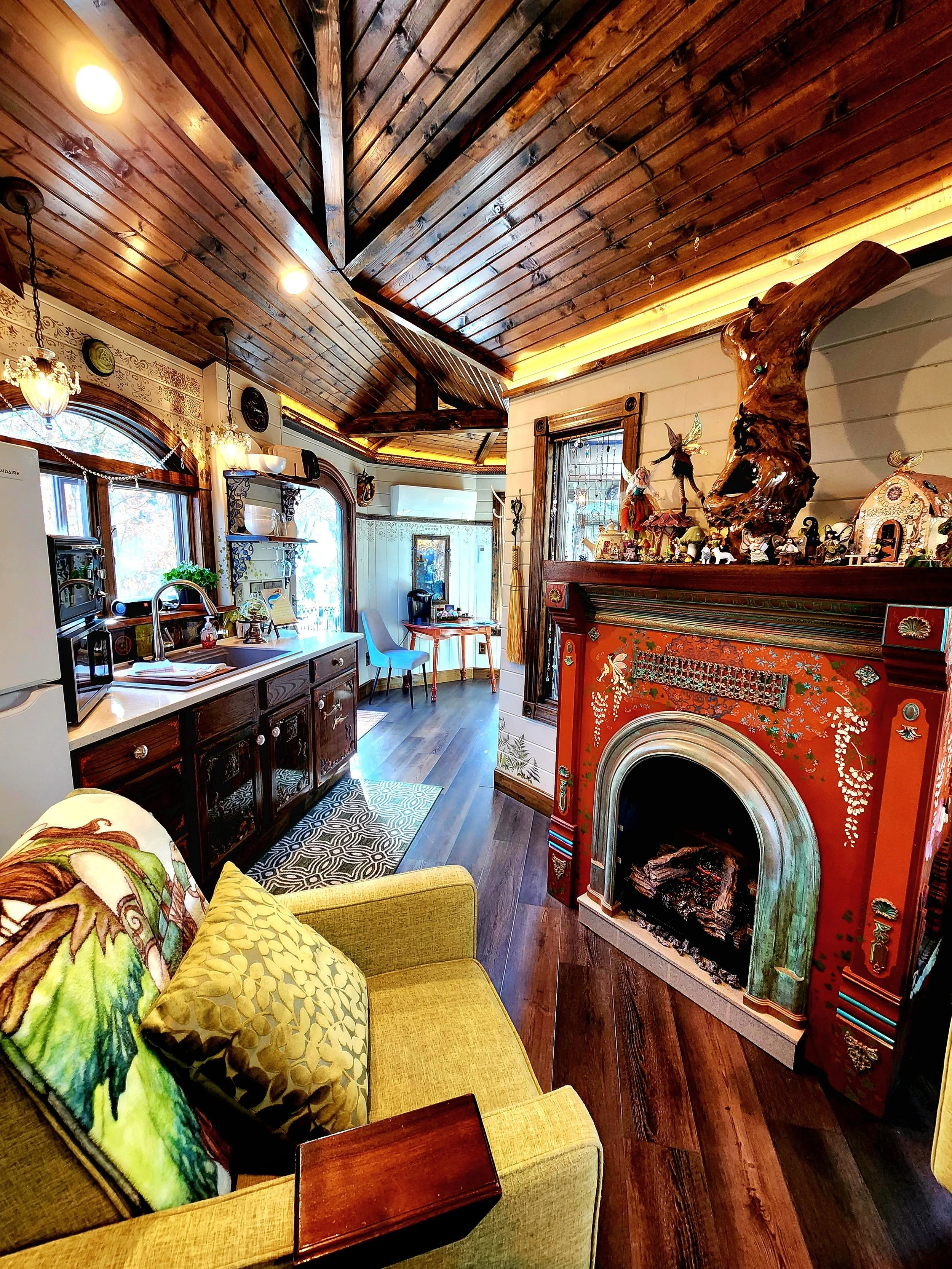 Cozy Living Area with Fireplace